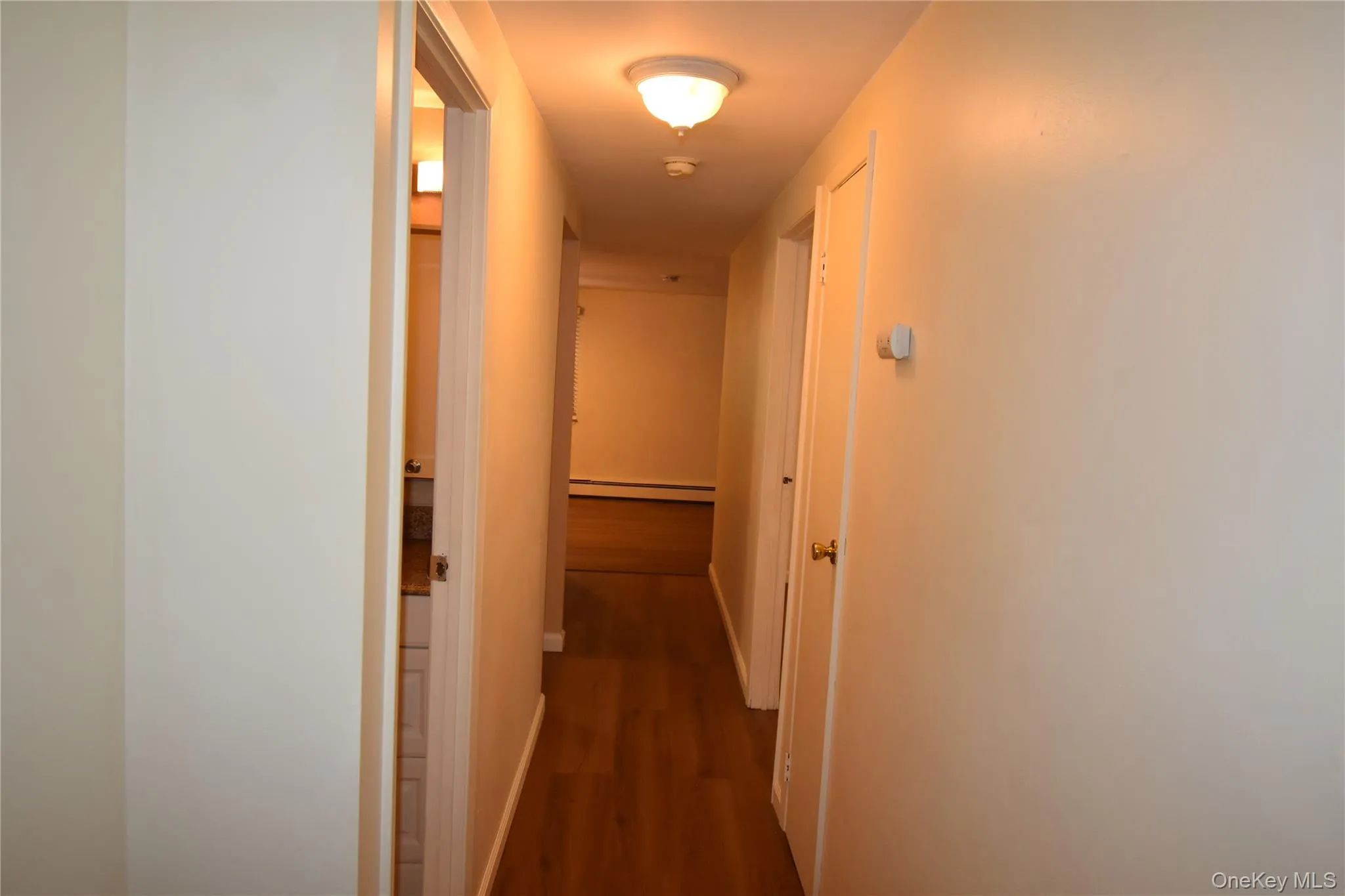 50 Locust Drive, Smithtown, NY, 1 Bedroom Bedrooms, 3 Rooms Rooms,1 BathroomBathrooms,Residential Lease,For Rent,Locust,0,1029928 50 Locust Drive, Smithtown, NY, 1 Bedroom Bedrooms, 3 Rooms Rooms,1 BathroomBathrooms,Residential Lease,For Rent,Locust,0,1029928