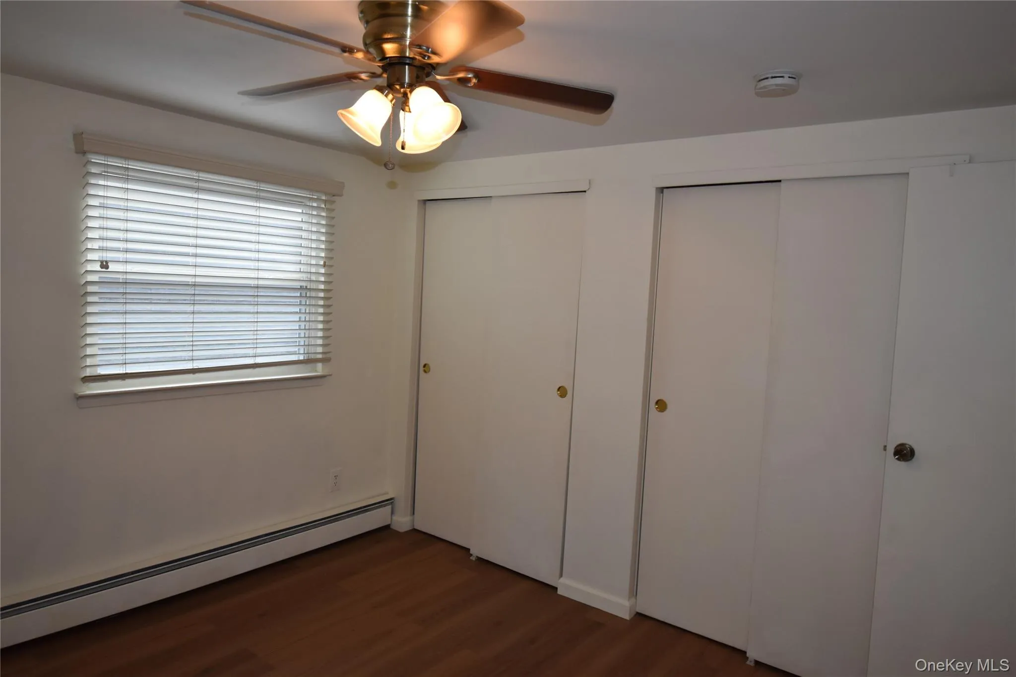 50 Locust Drive, Smithtown, NY, 1 Bedroom Bedrooms, 3 Rooms Rooms,1 BathroomBathrooms,Residential Lease,For Rent,Locust,0,1029928 50 Locust Drive, Smithtown, NY, 1 Bedroom Bedrooms, 3 Rooms Rooms,1 BathroomBathrooms,Residential Lease,For Rent,Locust,0,1029928