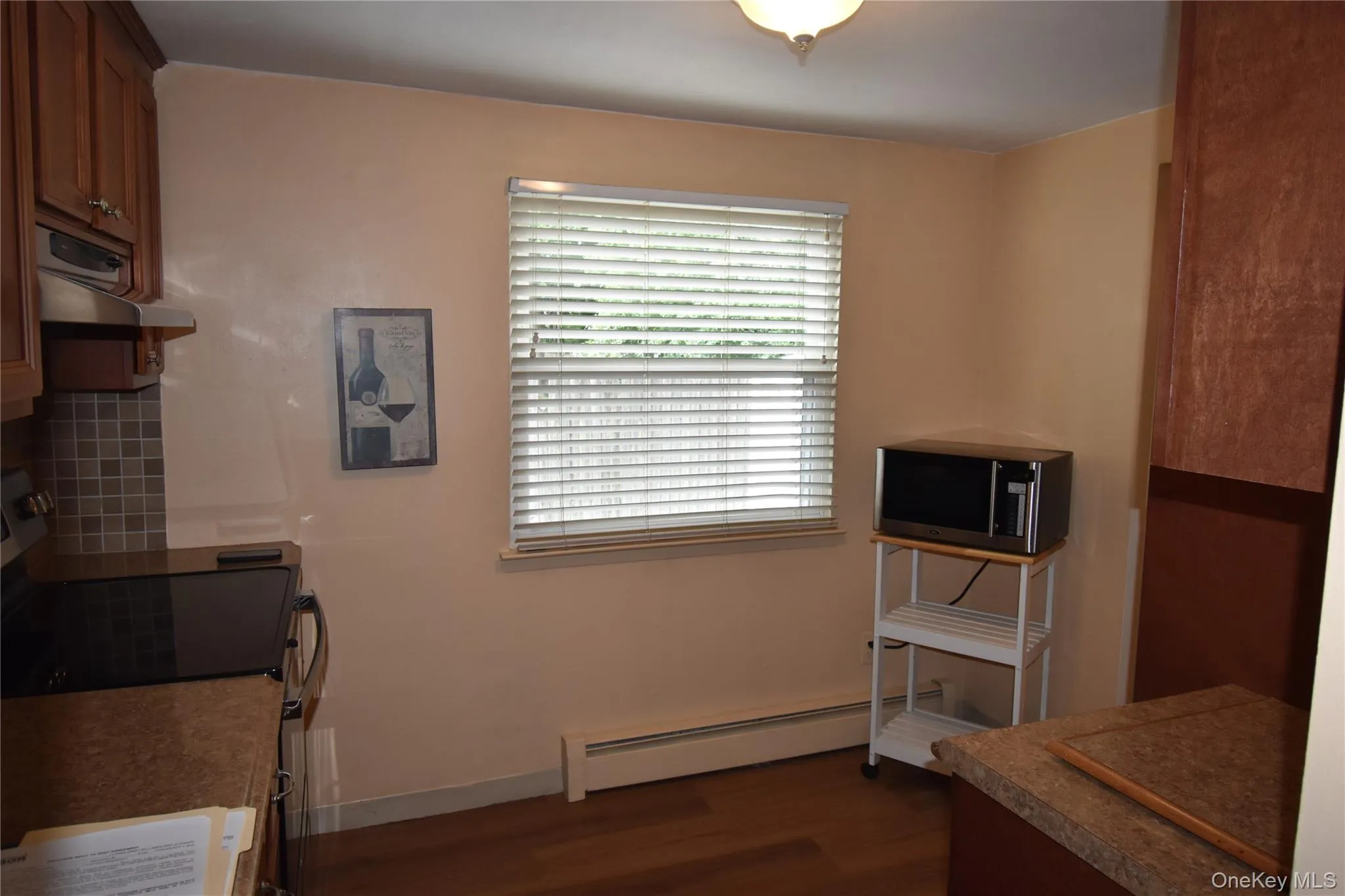 50 Locust Drive, Smithtown, NY, 1 Bedroom Bedrooms, 3 Rooms Rooms,1 BathroomBathrooms,Residential Lease,For Rent,Locust,0,1029928 50 Locust Drive, Smithtown, NY, 1 Bedroom Bedrooms, 3 Rooms Rooms,1 BathroomBathrooms,Residential Lease,For Rent,Locust,0,1029928