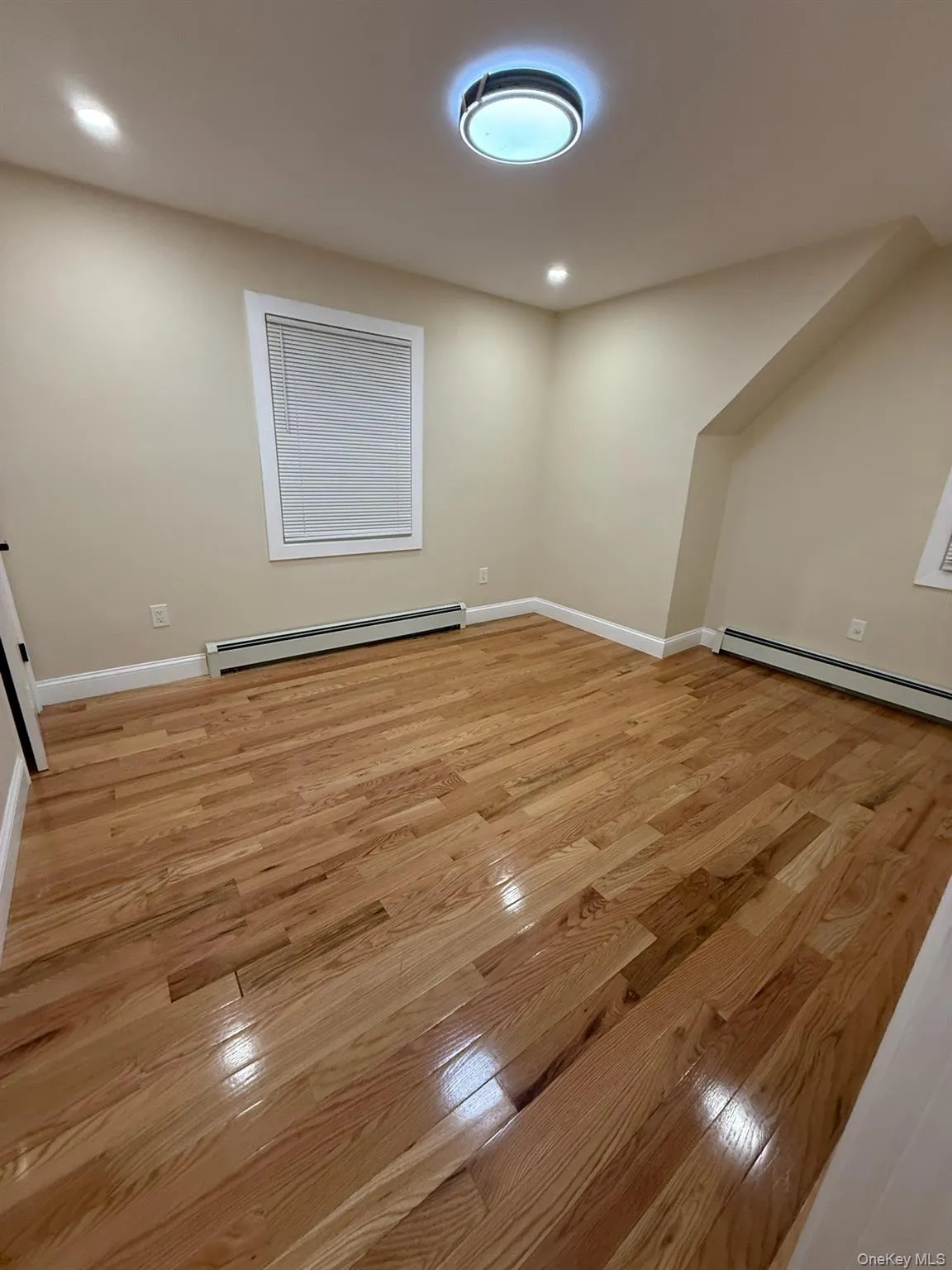 66 Elm Street, Hempstead, NY, 2 Bedrooms Bedrooms, 5 Rooms Rooms,1 BathroomBathrooms,Residential Lease,For Rent,Elm,0,1029929 66 Elm Street, Hempstead, NY, 2 Bedrooms Bedrooms, 5 Rooms Rooms,1 BathroomBathrooms,Residential Lease,For Rent,Elm,0,1029929