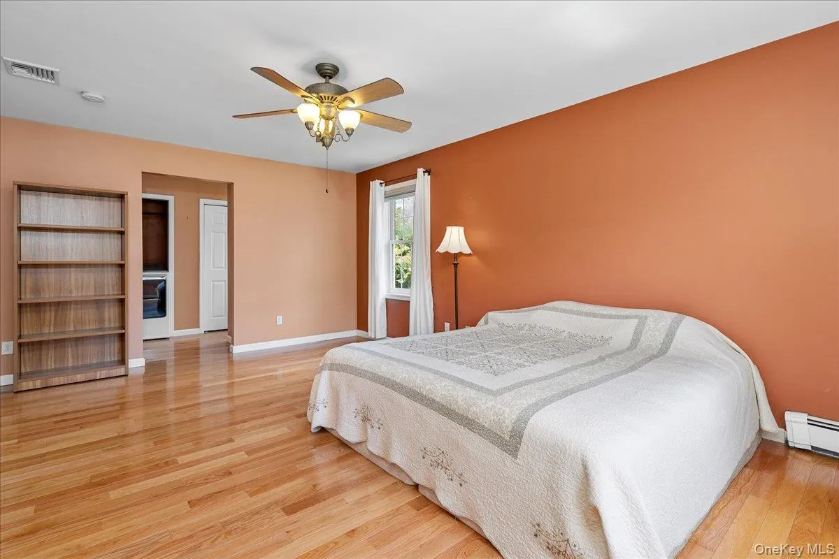 70 Orchard Crest Drive, Minisink, NY, 4 Bedroom Bedrooms, 9 Room Rooms,2 BathroomBathrooms,Residential Lease,For Rent,Orchard Crest,0,1029935 70 Orchard Crest Drive, Minisink, NY, 4 Bedroom Bedrooms, 9 Room Rooms,2 BathroomBathrooms,Residential Lease,For Rent,Orchard Crest,0,1029935