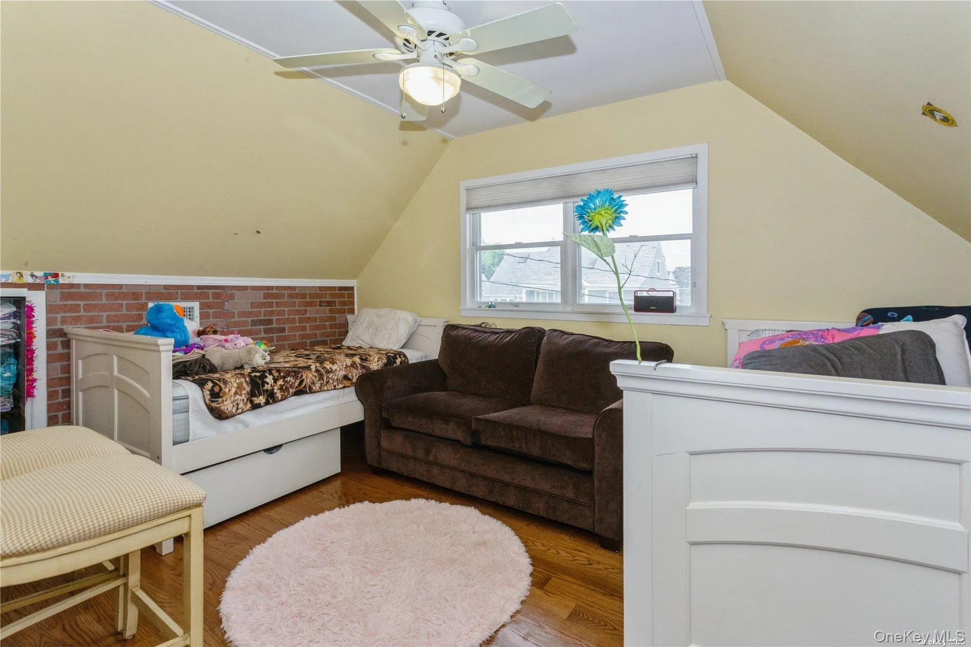 29 Seabreeze Road, Oyster Bay, NY, 3 Bedrooms Bedrooms, 8 Rooms Rooms,2 BathroomsBathrooms,Residential Lease,For Rent,Seabreeze,0,1029937 29 Seabreeze Road, Oyster Bay, NY, 3 Bedrooms Bedrooms, 8 Rooms Rooms,2 BathroomsBathrooms,Residential Lease,For Rent,Seabreeze,0,1029937