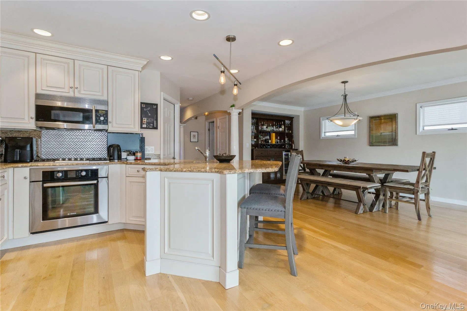 29 Seabreeze Road, Oyster Bay, NY, 3 Bedrooms Bedrooms, 8 Rooms Rooms,2 BathroomsBathrooms,Residential Lease,For Rent,Seabreeze,0,1029937 29 Seabreeze Road, Oyster Bay, NY, 3 Bedrooms Bedrooms, 8 Rooms Rooms,2 BathroomsBathrooms,Residential Lease,For Rent,Seabreeze,0,1029937
