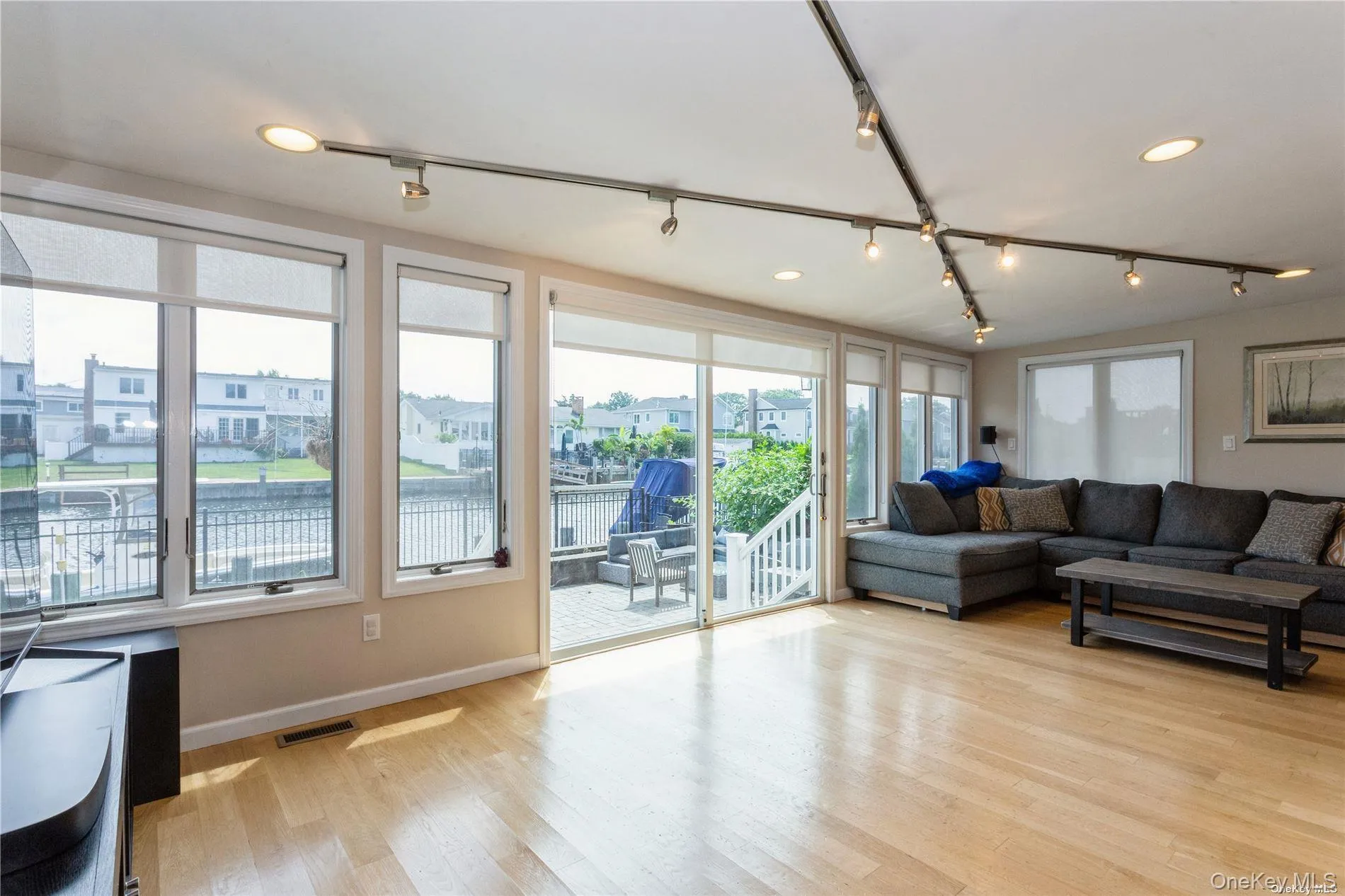 29 Seabreeze Road, Oyster Bay, NY, 3 Bedrooms Bedrooms, 8 Rooms Rooms,2 BathroomsBathrooms,Residential Lease,For Rent,Seabreeze,0,1029937 29 Seabreeze Road, Oyster Bay, NY, 3 Bedrooms Bedrooms, 8 Rooms Rooms,2 BathroomsBathrooms,Residential Lease,For Rent,Seabreeze,0,1029937