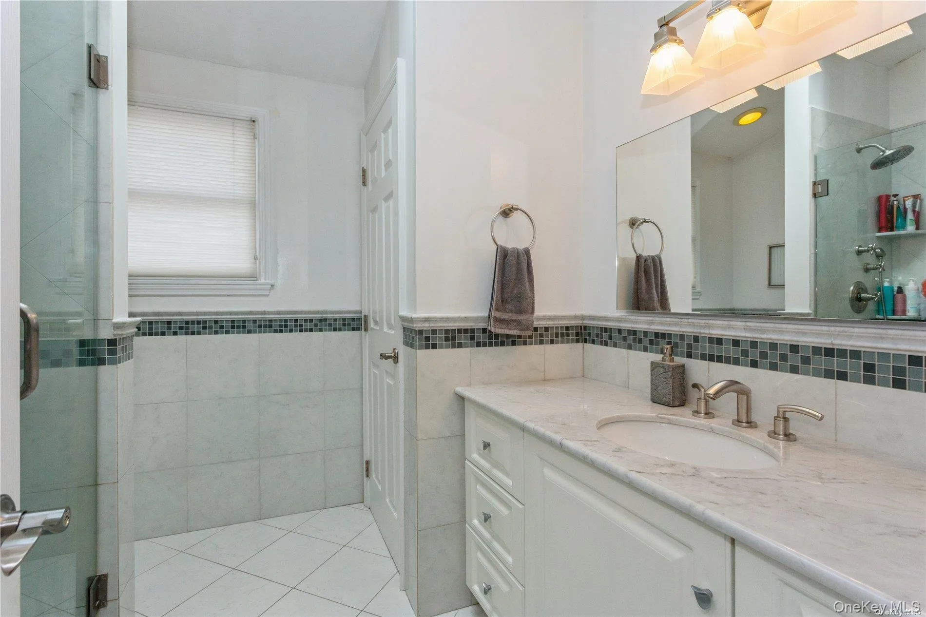 29 Seabreeze Road, Oyster Bay, NY, 3 Bedrooms Bedrooms, 8 Rooms Rooms,2 BathroomsBathrooms,Residential Lease,For Rent,Seabreeze,0,1029937 29 Seabreeze Road, Oyster Bay, NY, 3 Bedrooms Bedrooms, 8 Rooms Rooms,2 BathroomsBathrooms,Residential Lease,For Rent,Seabreeze,0,1029937