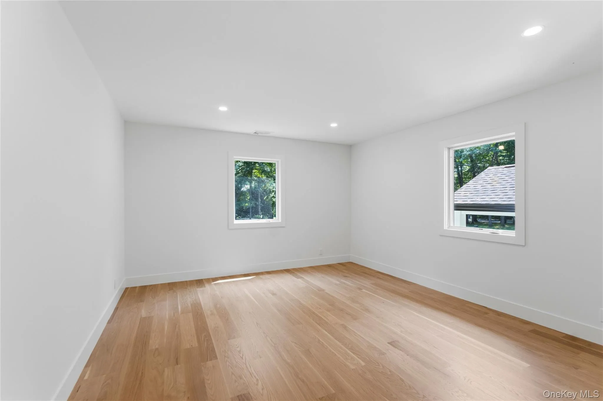 31 Saw Mill Road, Huntington, NY, 5 Bedrooms Bedrooms, 12 Rooms Rooms,3 BathroomsBathrooms,Residential,For Rent,Saw Mill,0,1029939 31 Saw Mill Road, Huntington, NY, 5 Bedrooms Bedrooms, 12 Rooms Rooms,3 BathroomsBathrooms,Residential,For Rent,Saw Mill,0,1029939