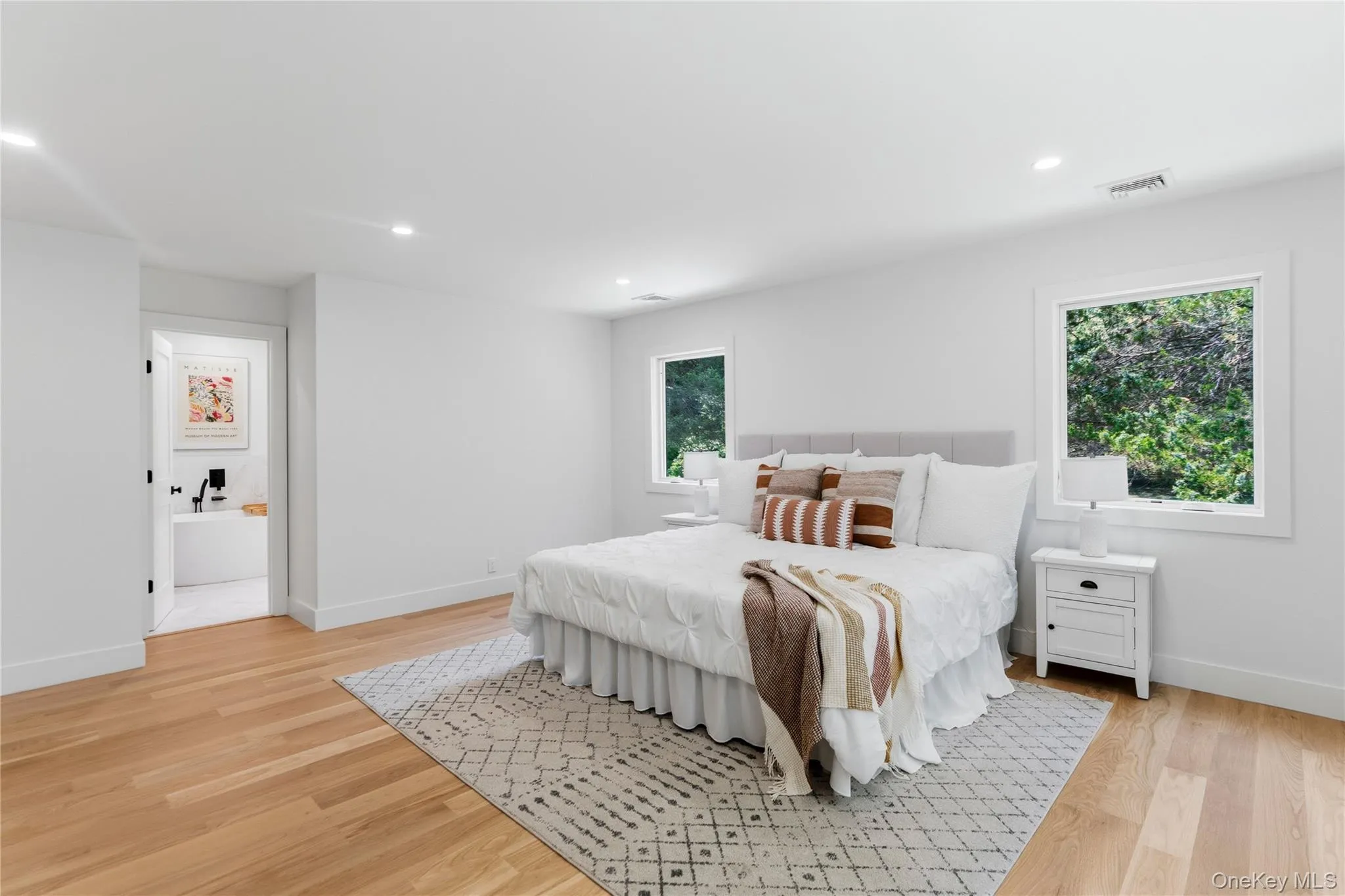 31 Saw Mill Road, Huntington, NY, 5 Bedrooms Bedrooms, 12 Rooms Rooms,3 BathroomsBathrooms,Residential,For Rent,Saw Mill,0,1029939 31 Saw Mill Road, Huntington, NY, 5 Bedrooms Bedrooms, 12 Rooms Rooms,3 BathroomsBathrooms,Residential,For Rent,Saw Mill,0,1029939