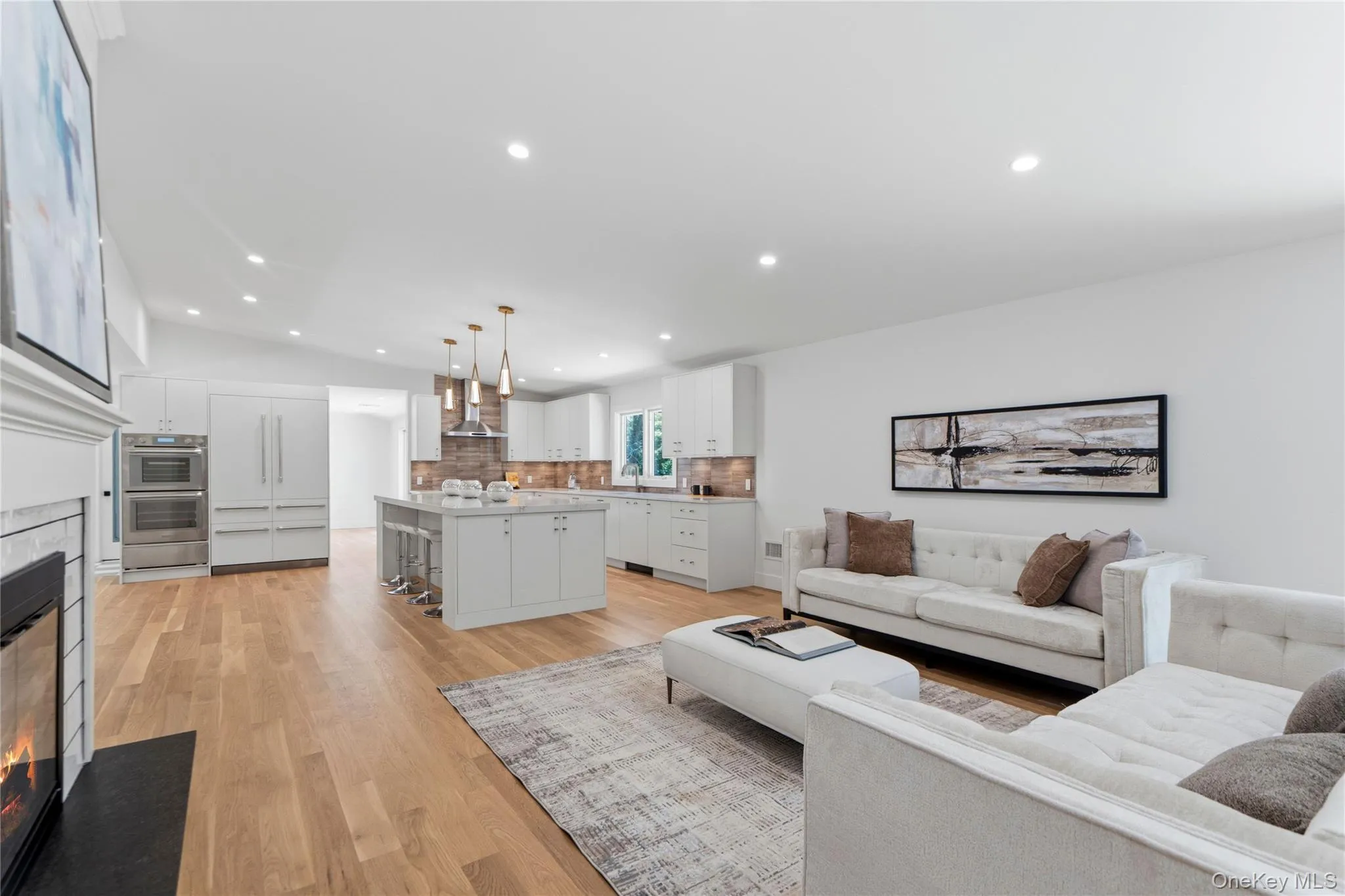 31 Saw Mill Road, Huntington, NY, 5 Bedrooms Bedrooms, 12 Rooms Rooms,3 BathroomsBathrooms,Residential,For Rent,Saw Mill,0,1029939 31 Saw Mill Road, Huntington, NY, 5 Bedrooms Bedrooms, 12 Rooms Rooms,3 BathroomsBathrooms,Residential,For Rent,Saw Mill,0,1029939