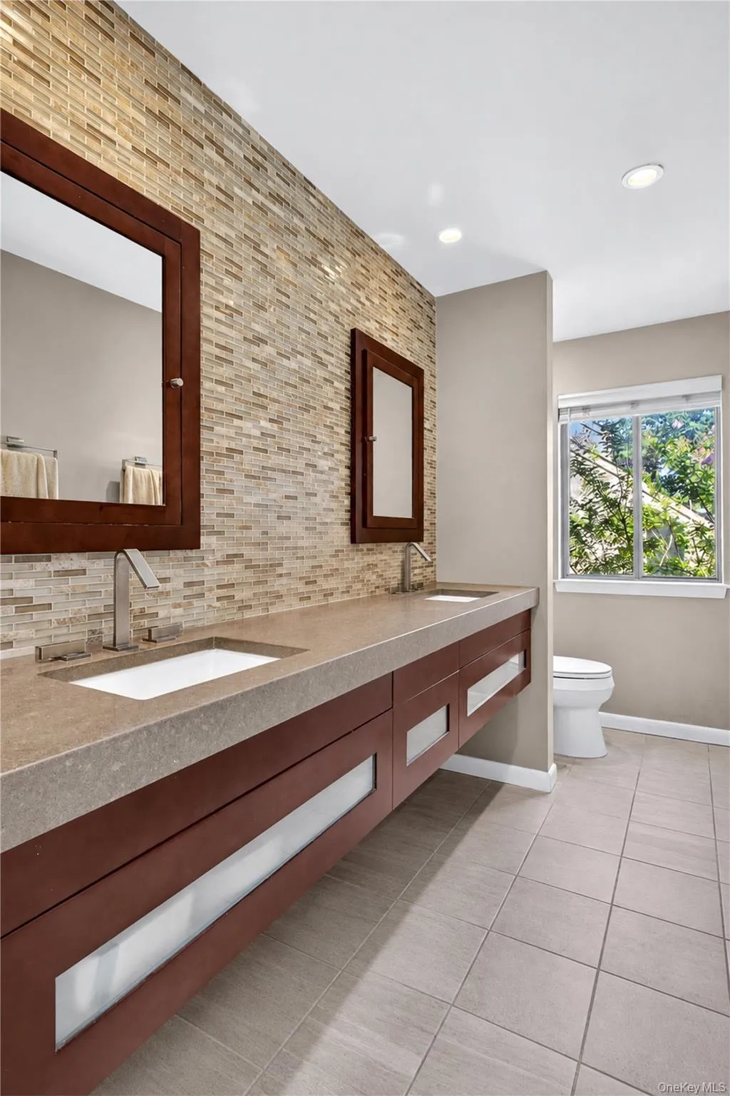 12 Princeton Drive, Oyster Bay, NY, 5 Bedrooms Bedrooms, 9 Rooms Rooms,3 BathroomsBathrooms,Residential,For Rent,Princeton,0,1029940 12 Princeton Drive, Oyster Bay, NY, 5 Bedrooms Bedrooms, 9 Rooms Rooms,3 BathroomsBathrooms,Residential,For Rent,Princeton,0,1029940