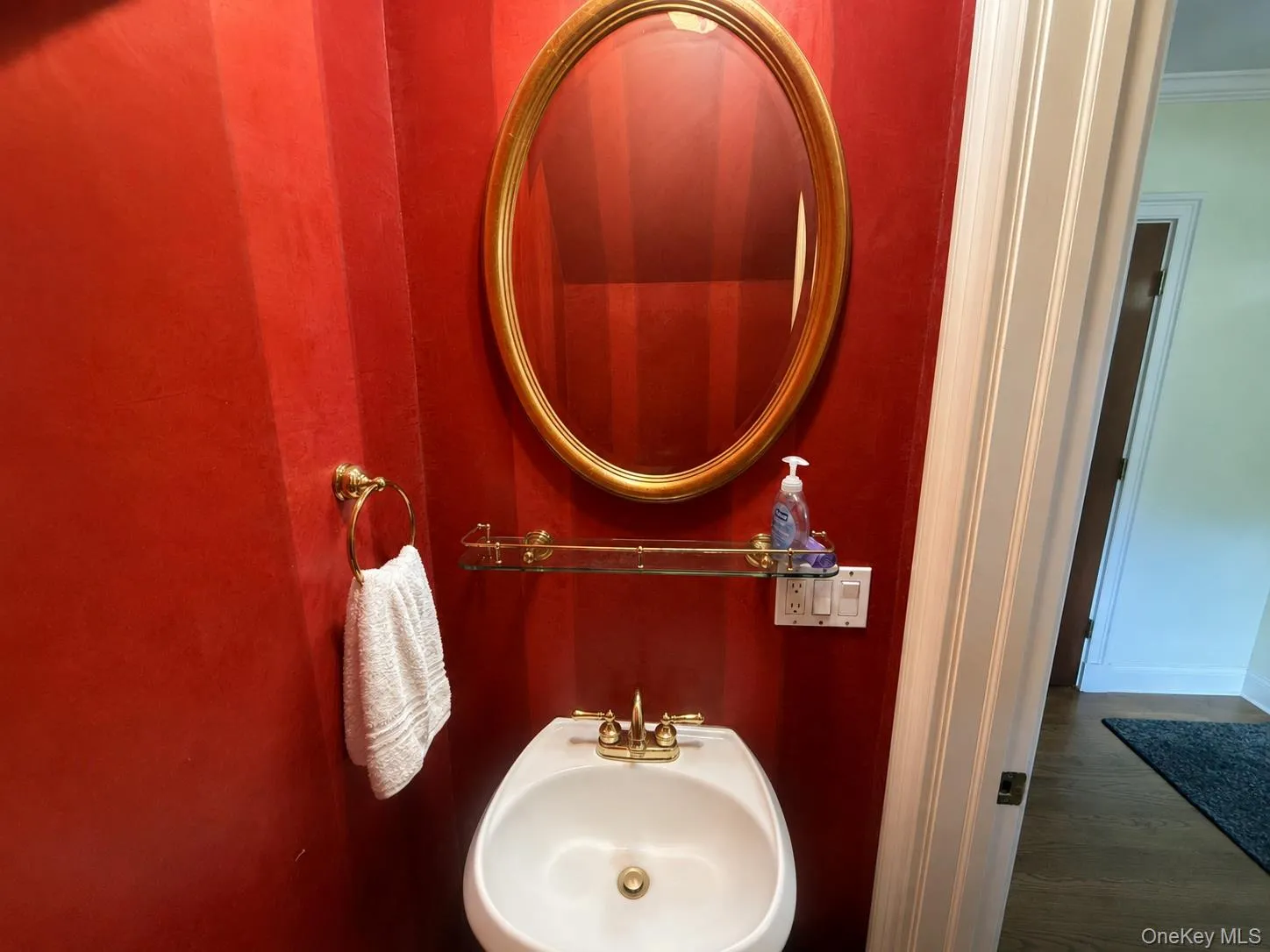5 Colden Avenue, White Plains, NY, 3 Bedrooms Bedrooms, 10 Rooms Rooms,2 BathroomsBathrooms,Residential,For Rent,Colden,0,1029945 5 Colden Avenue, White Plains, NY, 3 Bedrooms Bedrooms, 10 Rooms Rooms,2 BathroomsBathrooms,Residential,For Rent,Colden,0,1029945