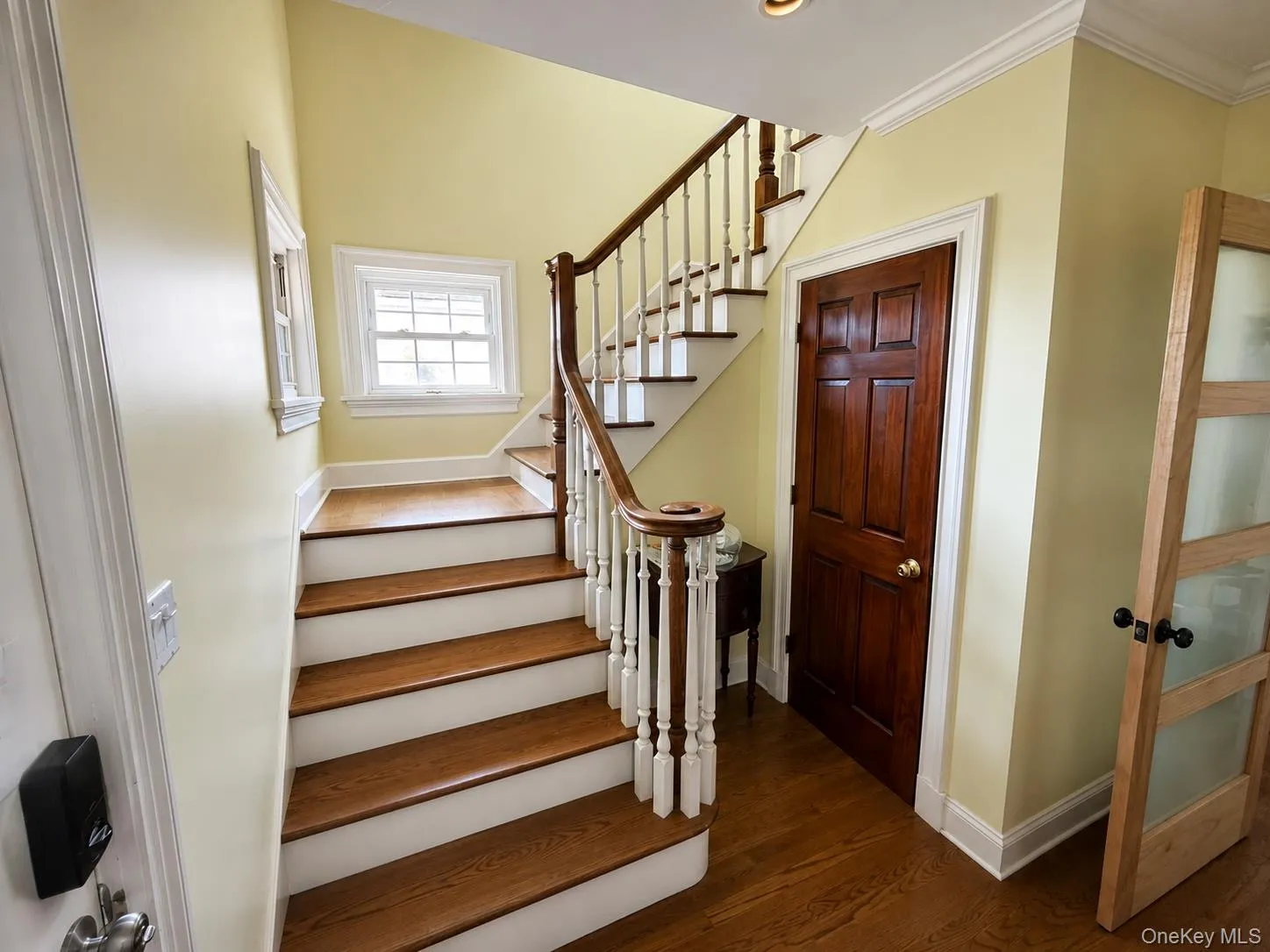 5 Colden Avenue, White Plains, NY, 3 Bedrooms Bedrooms, 10 Rooms Rooms,2 BathroomsBathrooms,Residential,For Rent,Colden,0,1029945 5 Colden Avenue, White Plains, NY, 3 Bedrooms Bedrooms, 10 Rooms Rooms,2 BathroomsBathrooms,Residential,For Rent,Colden,0,1029945