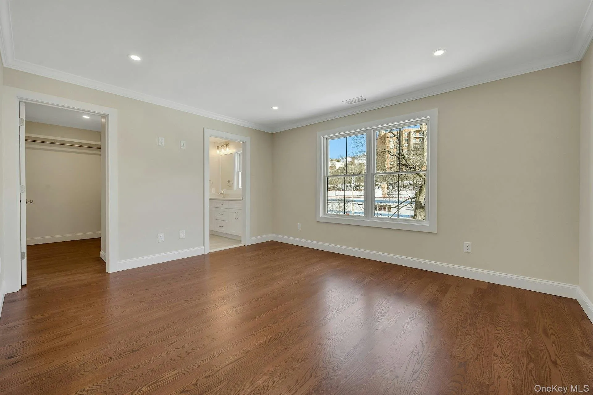 44 Rogers Street, Eastchester, NY, 4 Bedrooms Bedrooms, 7 Rooms Rooms,2 BathroomsBathrooms,Residential Lease,For Rent,Rogers,0,1029946 44 Rogers Street, Eastchester, NY, 4 Bedrooms Bedrooms, 7 Rooms Rooms,2 BathroomsBathrooms,Residential Lease,For Rent,Rogers,0,1029946