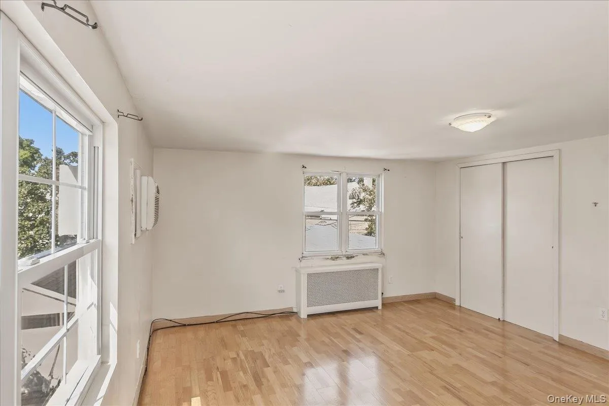 82-56 248th Street, New York, NY, 4 Bedrooms Bedrooms, 7 Rooms Rooms,3 BathroomsBathrooms,Residential,For Rent,248th,0,1029947 82-56 248th Street, New York, NY, 4 Bedrooms Bedrooms, 7 Rooms Rooms,3 BathroomsBathrooms,Residential,For Rent,248th,0,1029947