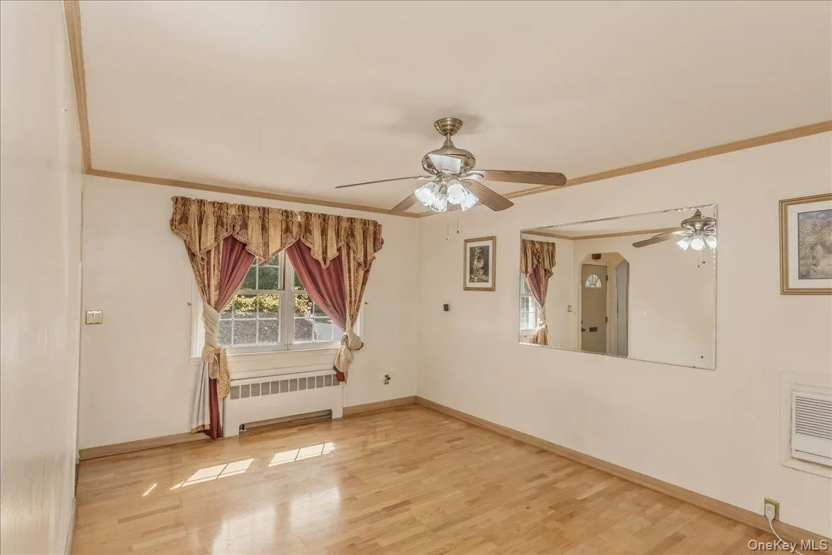 82-56 248th Street, New York, NY, 4 Bedrooms Bedrooms, 7 Rooms Rooms,3 BathroomsBathrooms,Residential,For Rent,248th,0,1029947 82-56 248th Street, New York, NY, 4 Bedrooms Bedrooms, 7 Rooms Rooms,3 BathroomsBathrooms,Residential,For Rent,248th,0,1029947