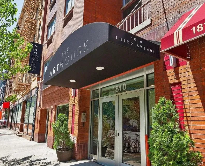 1810 3rd Avenue, New York, NY, 3 Bedrooms Bedrooms, 5 Rooms Rooms,1 BathroomBathrooms,Residential,For Rent,3rd,0,1029951 1810 3rd Avenue, New York, NY, 3 Bedrooms Bedrooms, 5 Rooms Rooms,1 BathroomBathrooms,Residential,For Rent,3rd,0,1029951