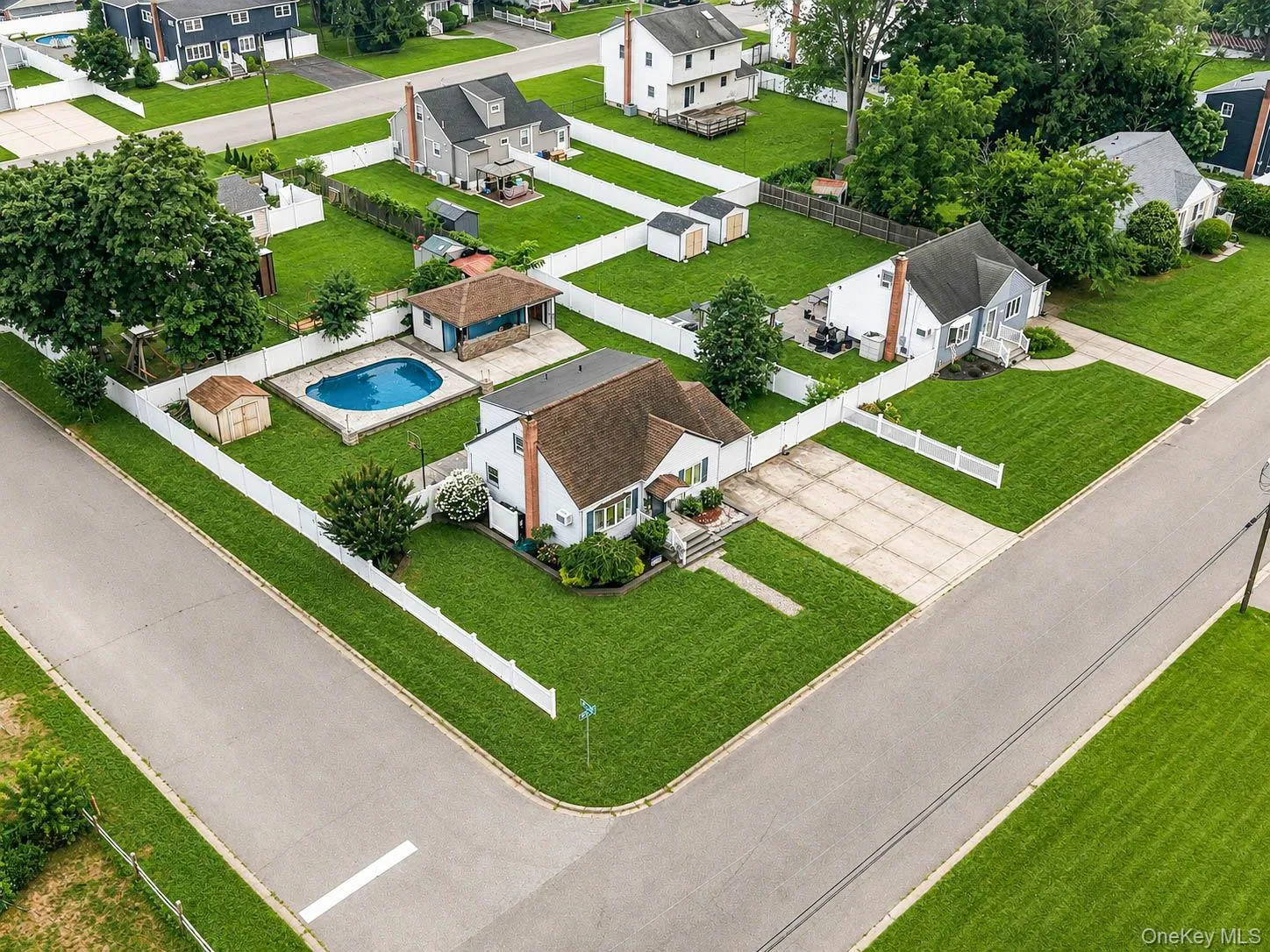 341 12th Street, West Babylon, NY, 3 Bedrooms Bedrooms, 8 Rooms Rooms,2 BathroomsBathrooms,Residential,For Rent,12th,0,1029953 341 12th Street, West Babylon, NY, 3 Bedrooms Bedrooms, 8 Rooms Rooms,2 BathroomsBathrooms,Residential,For Rent,12th,0,1029953