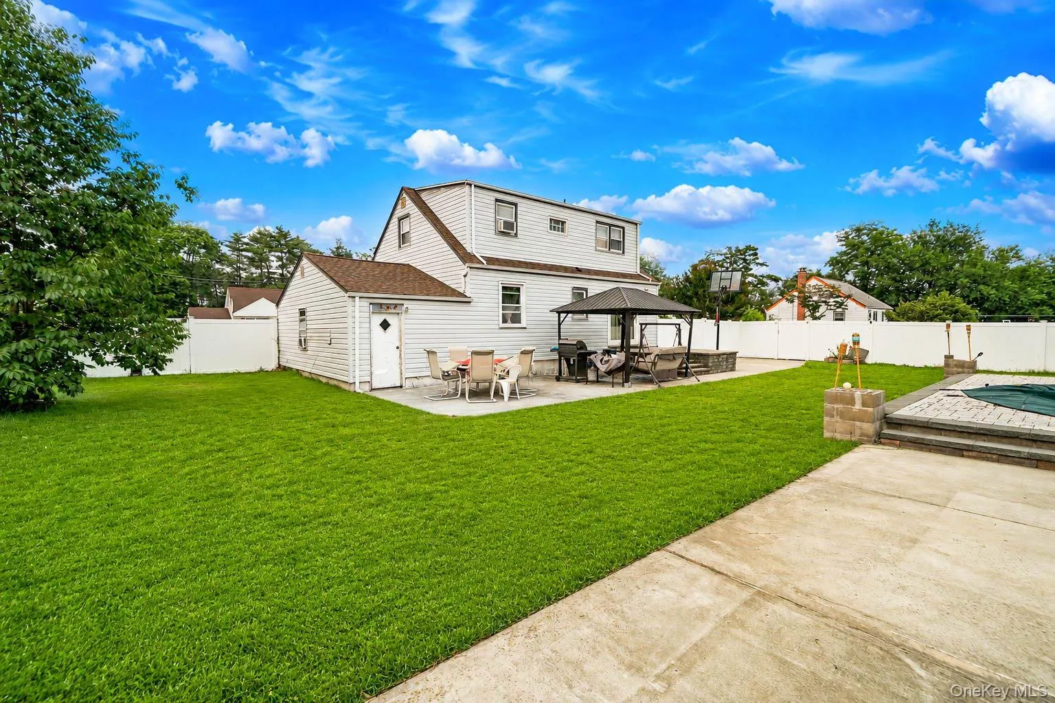 341 12th Street, West Babylon, NY, 3 Bedrooms Bedrooms, 8 Rooms Rooms,2 BathroomsBathrooms,Residential,For Rent,12th,0,1029953 341 12th Street, West Babylon, NY, 3 Bedrooms Bedrooms, 8 Rooms Rooms,2 BathroomsBathrooms,Residential,For Rent,12th,0,1029953