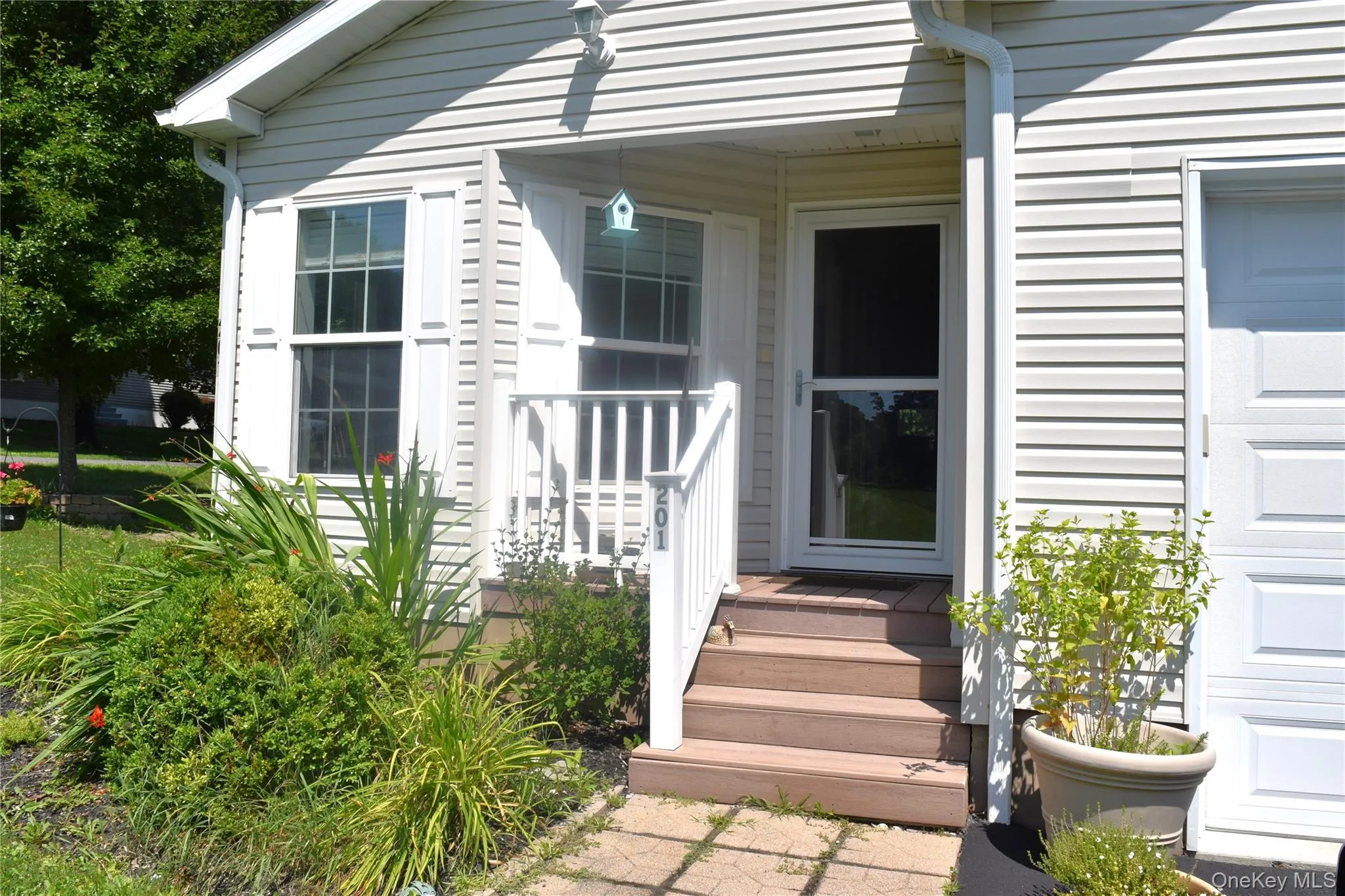 201 Brittany Terrace, New Windsor, NY, 2 Bedrooms Bedrooms, 6 Rooms Rooms,2 BathroomsBathrooms,Residential,For Rent,Brittany,0,1029958 201 Brittany Terrace, New Windsor, NY, 2 Bedrooms Bedrooms, 6 Rooms Rooms,2 BathroomsBathrooms,Residential,For Rent,Brittany,0,1029958