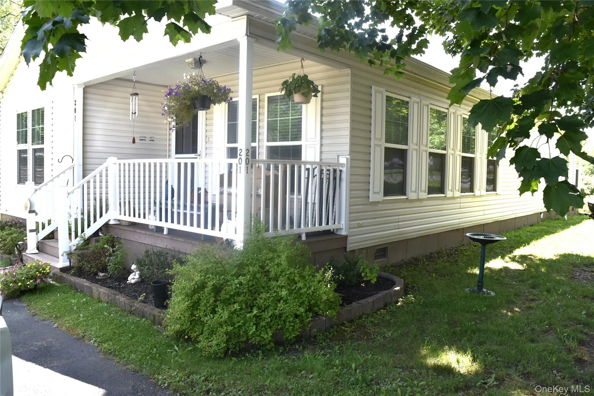 201 Brittany Terrace, New Windsor, NY, 2 Bedrooms Bedrooms, 6 Rooms Rooms,2 BathroomsBathrooms,Residential,For Rent,Brittany,0,1029958 201 Brittany Terrace, New Windsor, NY, 2 Bedrooms Bedrooms, 6 Rooms Rooms,2 BathroomsBathrooms,Residential,For Rent,Brittany,0,1029958