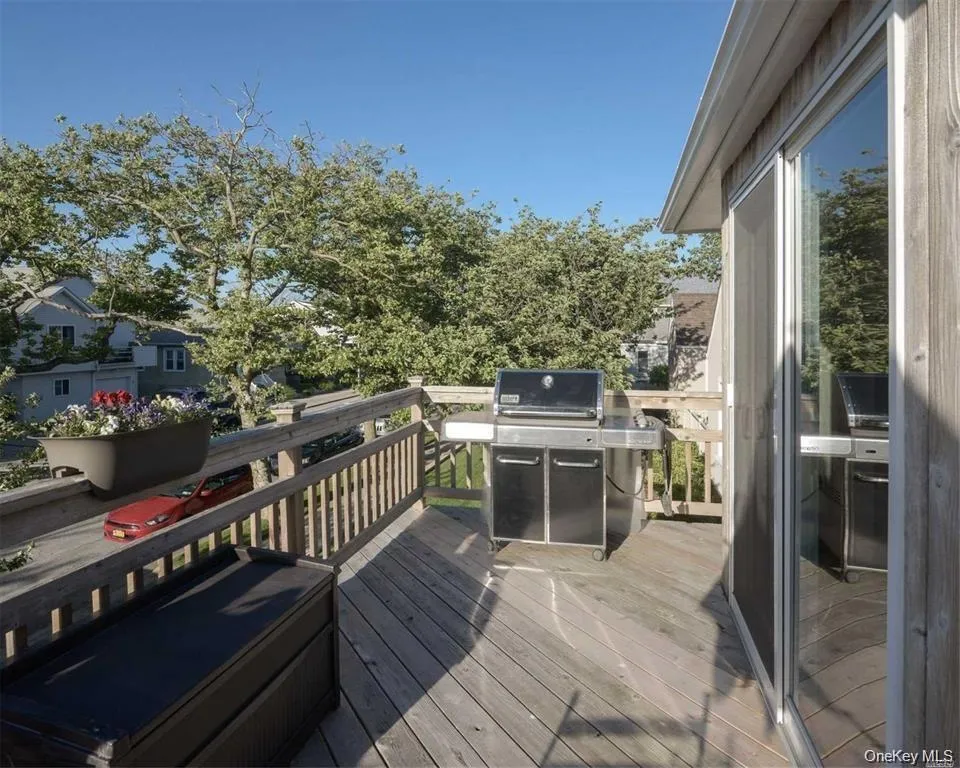 458 Chester Street, Long Beach, NY, 3 Bedrooms Bedrooms, 6 Rooms Rooms,2 BathroomsBathrooms,Residential Lease,For Rent,Chester,0,1029962 458 Chester Street, Long Beach, NY, 3 Bedrooms Bedrooms, 6 Rooms Rooms,2 BathroomsBathrooms,Residential Lease,For Rent,Chester,0,1029962