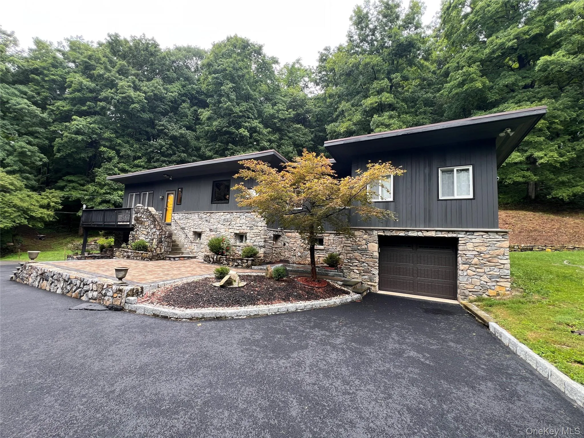 16 Briar Hill Road, East Fishkill, NY, 3 Bedrooms Bedrooms, 7 Rooms Rooms,2 BathroomsBathrooms,Residential,For Rent,Briar Hill,0,1029968 16 Briar Hill Road, East Fishkill, NY, 3 Bedrooms Bedrooms, 7 Rooms Rooms,2 BathroomsBathrooms,Residential,For Rent,Briar Hill,0,1029968