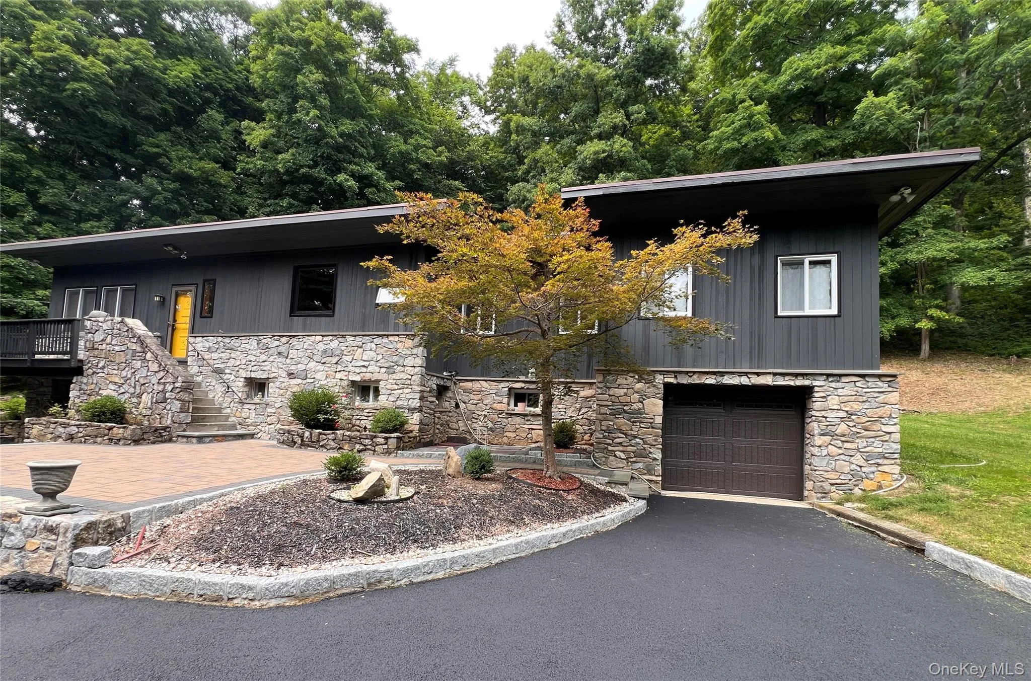 16 Briar Hill Road, East Fishkill, NY, 3 Bedrooms Bedrooms, 7 Rooms Rooms,2 BathroomsBathrooms,Residential,For Rent,Briar Hill,0,1029968 16 Briar Hill Road, East Fishkill, NY, 3 Bedrooms Bedrooms, 7 Rooms Rooms,2 BathroomsBathrooms,Residential,For Rent,Briar Hill,0,1029968