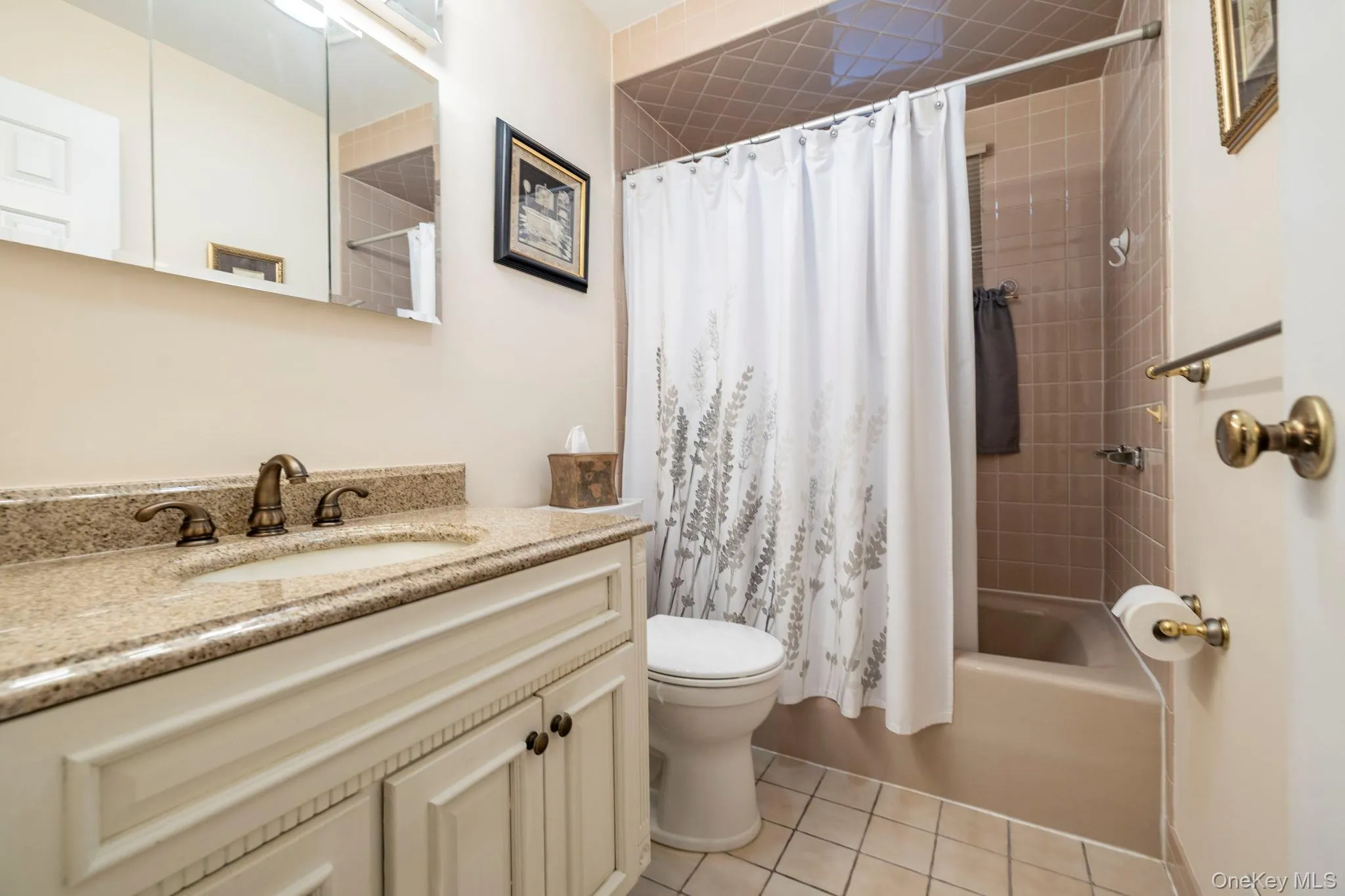 146 Lincoln Street, Hempstead, NY, 2 Bedrooms Bedrooms, 6 Rooms Rooms,2 BathroomsBathrooms,Residential,For Rent,Lincoln,0,1029969 146 Lincoln Street, Hempstead, NY, 2 Bedrooms Bedrooms, 6 Rooms Rooms,2 BathroomsBathrooms,Residential,For Rent,Lincoln,0,1029969