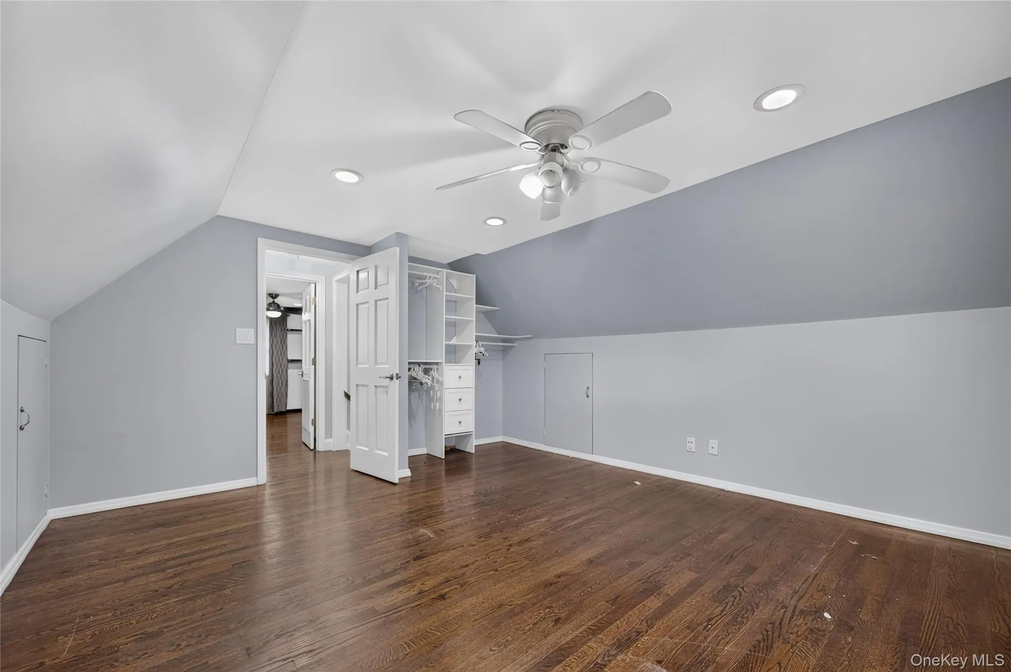 175 Wardwell Road, North Hempstead, NY, 3 Bedrooms Bedrooms, 6 Rooms Rooms,1 BathroomBathrooms,Residential Lease,For Rent,Wardwell,0,1029971 175 Wardwell Road, North Hempstead, NY, 3 Bedrooms Bedrooms, 6 Rooms Rooms,1 BathroomBathrooms,Residential Lease,For Rent,Wardwell,0,1029971