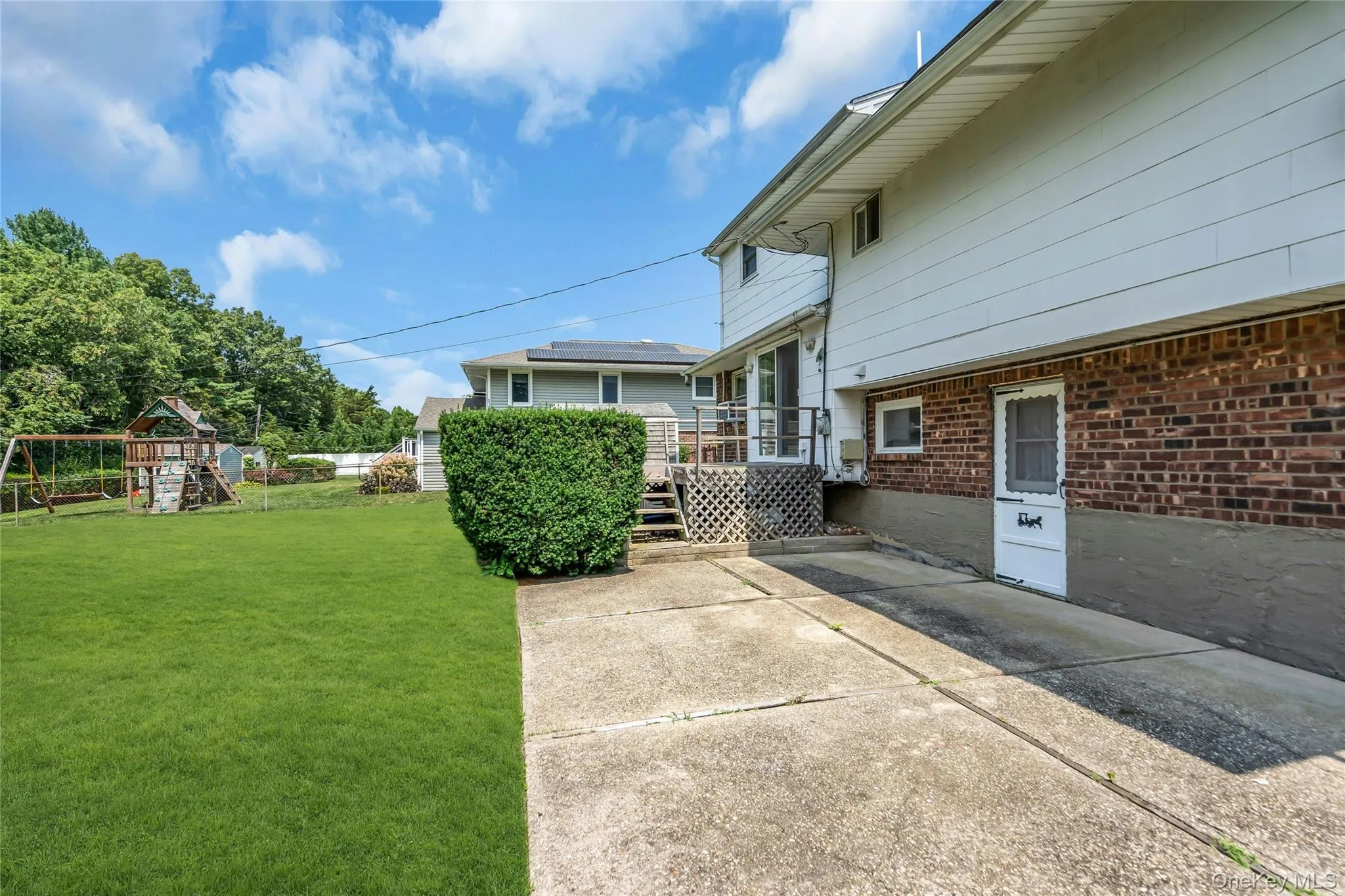 4 Crabapple Lane, Smithtown, NY, 5 Bedrooms Bedrooms, 9 Rooms Rooms,2 BathroomsBathrooms,Residential,For Rent,Crabapple,0,1029972 4 Crabapple Lane, Smithtown, NY, 5 Bedrooms Bedrooms, 9 Rooms Rooms,2 BathroomsBathrooms,Residential,For Rent,Crabapple,0,1029972