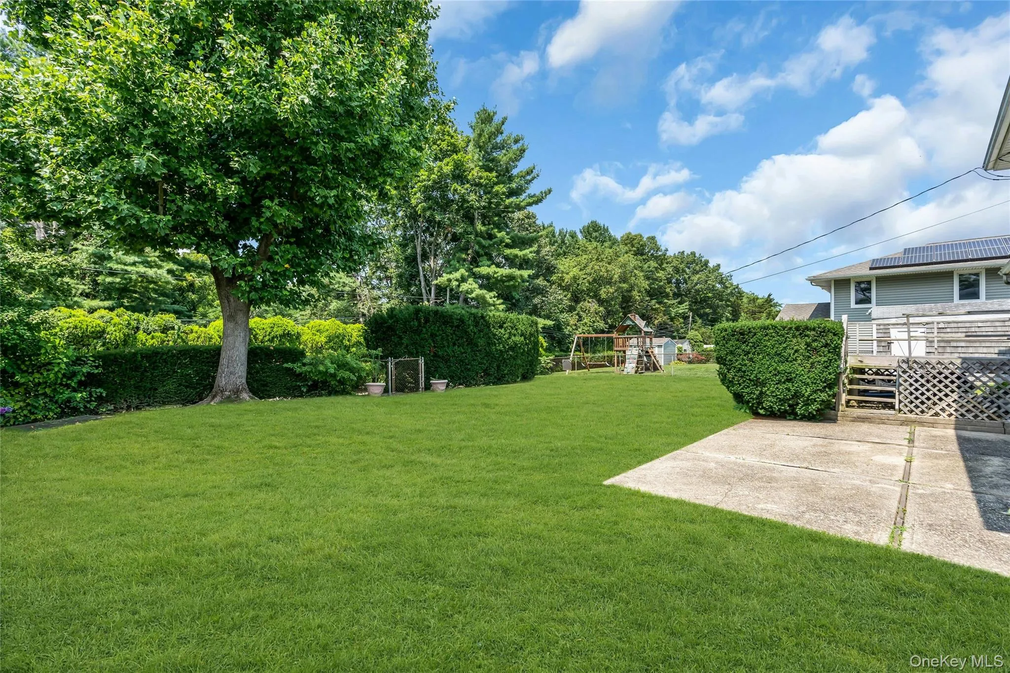 4 Crabapple Lane, Smithtown, NY, 5 Bedrooms Bedrooms, 9 Rooms Rooms,2 BathroomsBathrooms,Residential,For Rent,Crabapple,0,1029972 4 Crabapple Lane, Smithtown, NY, 5 Bedrooms Bedrooms, 9 Rooms Rooms,2 BathroomsBathrooms,Residential,For Rent,Crabapple,0,1029972