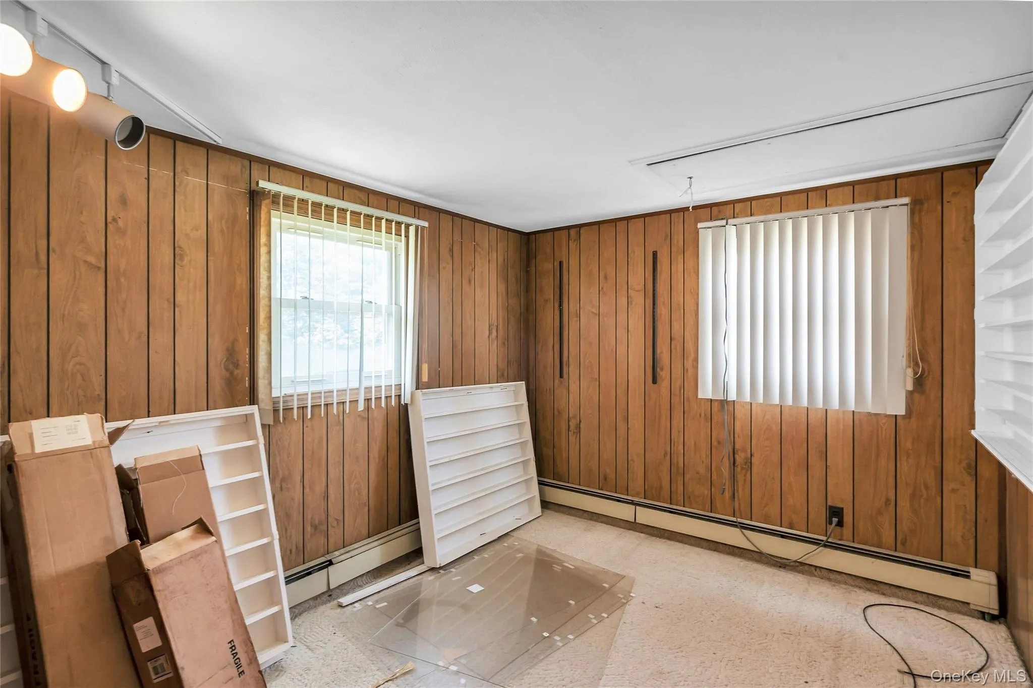 4 Crabapple Lane, Smithtown, NY, 5 Bedrooms Bedrooms, 9 Rooms Rooms,2 BathroomsBathrooms,Residential,For Rent,Crabapple,0,1029972 4 Crabapple Lane, Smithtown, NY, 5 Bedrooms Bedrooms, 9 Rooms Rooms,2 BathroomsBathrooms,Residential,For Rent,Crabapple,0,1029972