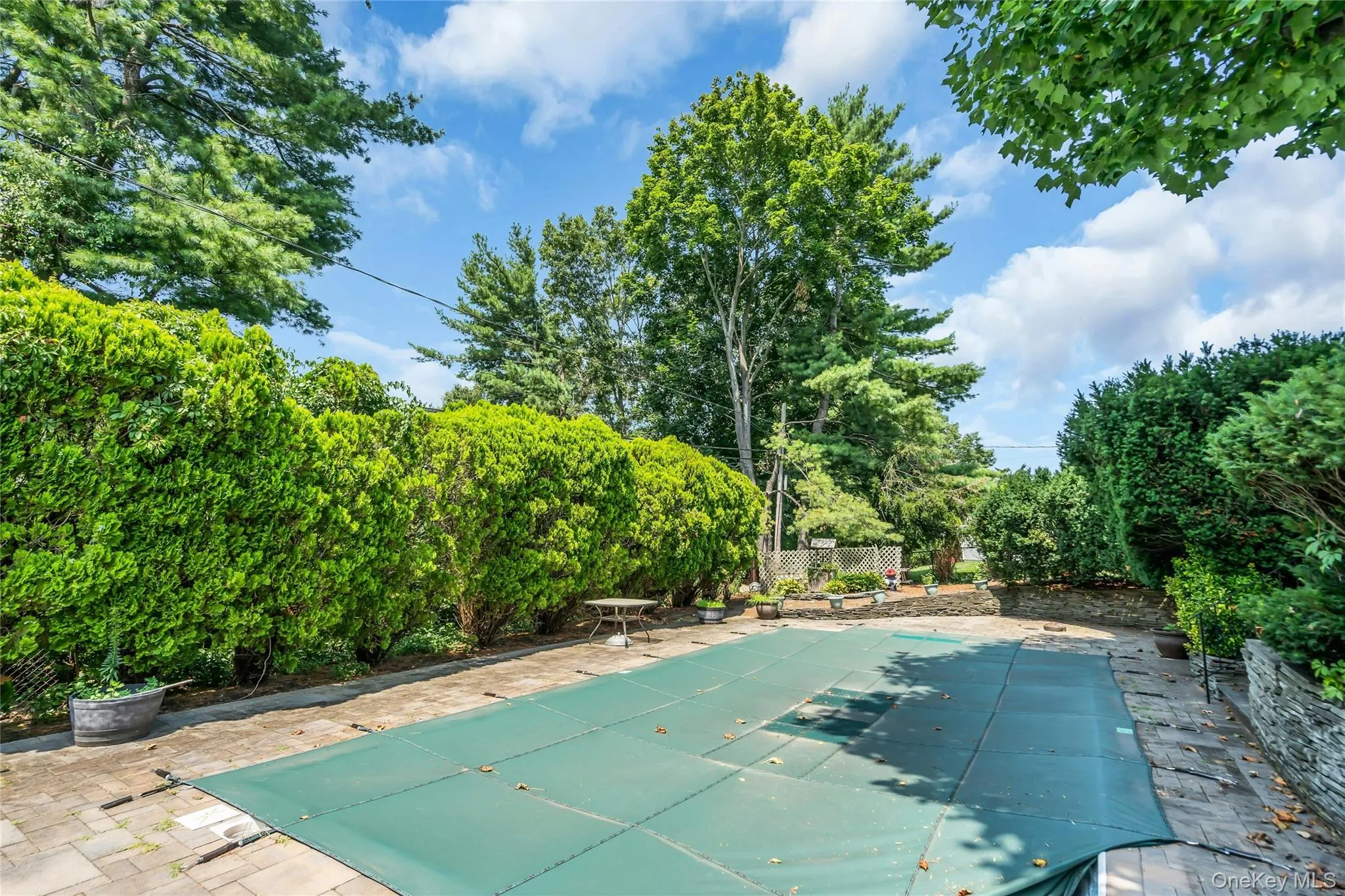 4 Crabapple Lane, Smithtown, NY, 5 Bedrooms Bedrooms, 9 Rooms Rooms,2 BathroomsBathrooms,Residential,For Rent,Crabapple,0,1029972 4 Crabapple Lane, Smithtown, NY, 5 Bedrooms Bedrooms, 9 Rooms Rooms,2 BathroomsBathrooms,Residential,For Rent,Crabapple,0,1029972
