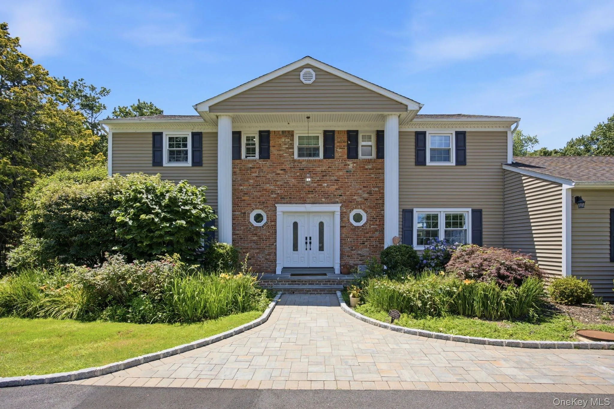 25 Artisan Avenue, Huntington, NY, 5 Bedrooms Bedrooms, 9 Rooms Rooms,3 BathroomsBathrooms,Residential,For Rent,Artisan,0,1029987 25 Artisan Avenue, Huntington, NY, 5 Bedrooms Bedrooms, 9 Rooms Rooms,3 BathroomsBathrooms,Residential,For Rent,Artisan,0,1029987