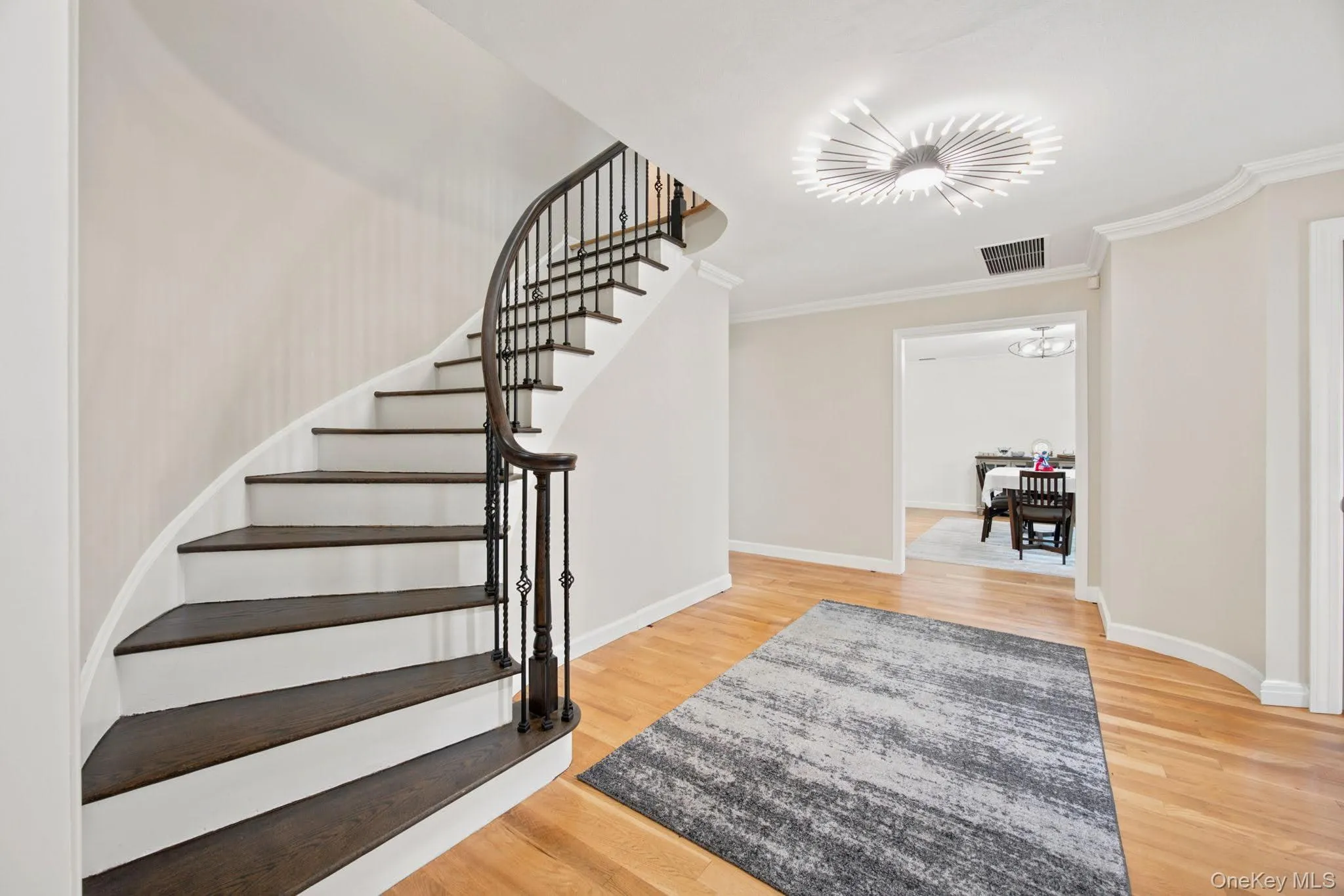 25 Artisan Avenue, Huntington, NY, 5 Bedrooms Bedrooms, 9 Rooms Rooms,3 BathroomsBathrooms,Residential,For Rent,Artisan,0,1029987 25 Artisan Avenue, Huntington, NY, 5 Bedrooms Bedrooms, 9 Rooms Rooms,3 BathroomsBathrooms,Residential,For Rent,Artisan,0,1029987