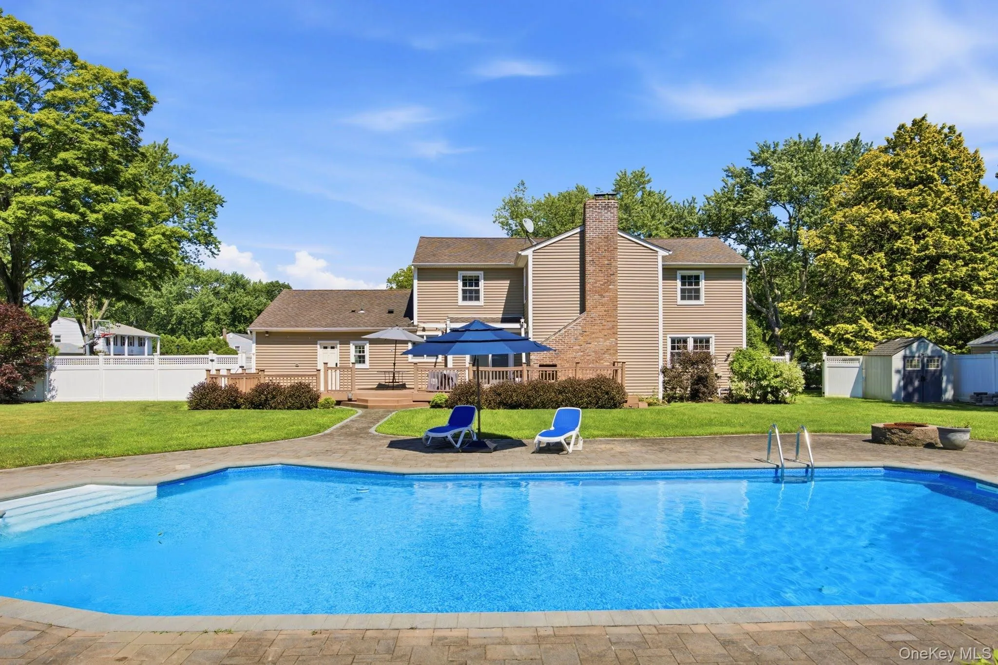 25 Artisan Avenue, Huntington, NY, 5 Bedrooms Bedrooms, 9 Rooms Rooms,3 BathroomsBathrooms,Residential,For Rent,Artisan,0,1029987 25 Artisan Avenue, Huntington, NY, 5 Bedrooms Bedrooms, 9 Rooms Rooms,3 BathroomsBathrooms,Residential,For Rent,Artisan,0,1029987