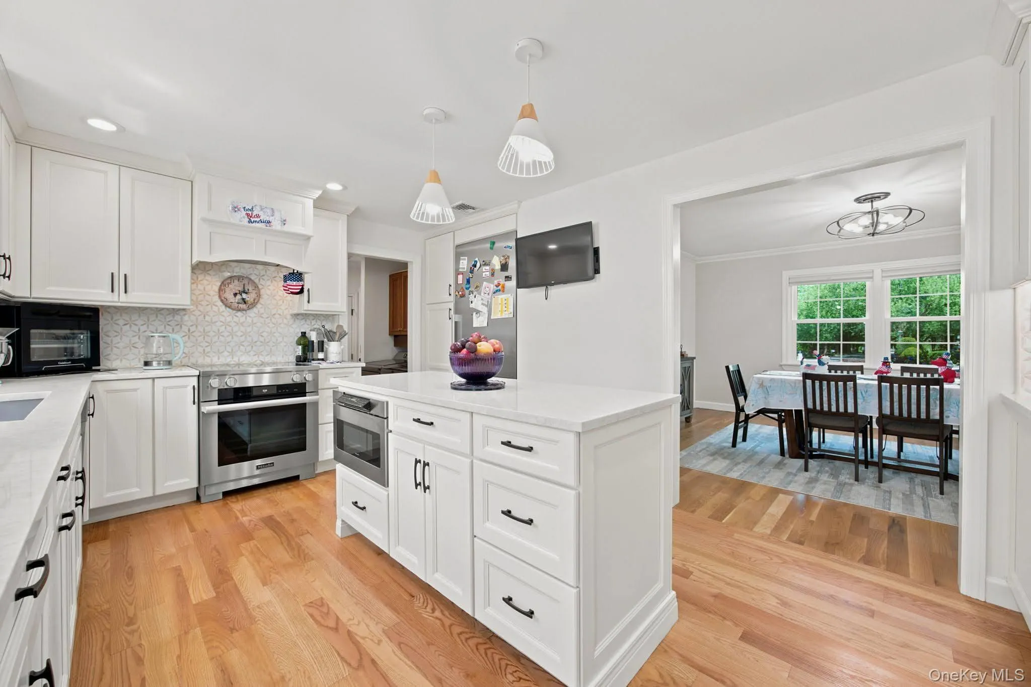 25 Artisan Avenue, Huntington, NY, 5 Bedrooms Bedrooms, 9 Rooms Rooms,3 BathroomsBathrooms,Residential,For Rent,Artisan,0,1029987 25 Artisan Avenue, Huntington, NY, 5 Bedrooms Bedrooms, 9 Rooms Rooms,3 BathroomsBathrooms,Residential,For Rent,Artisan,0,1029987