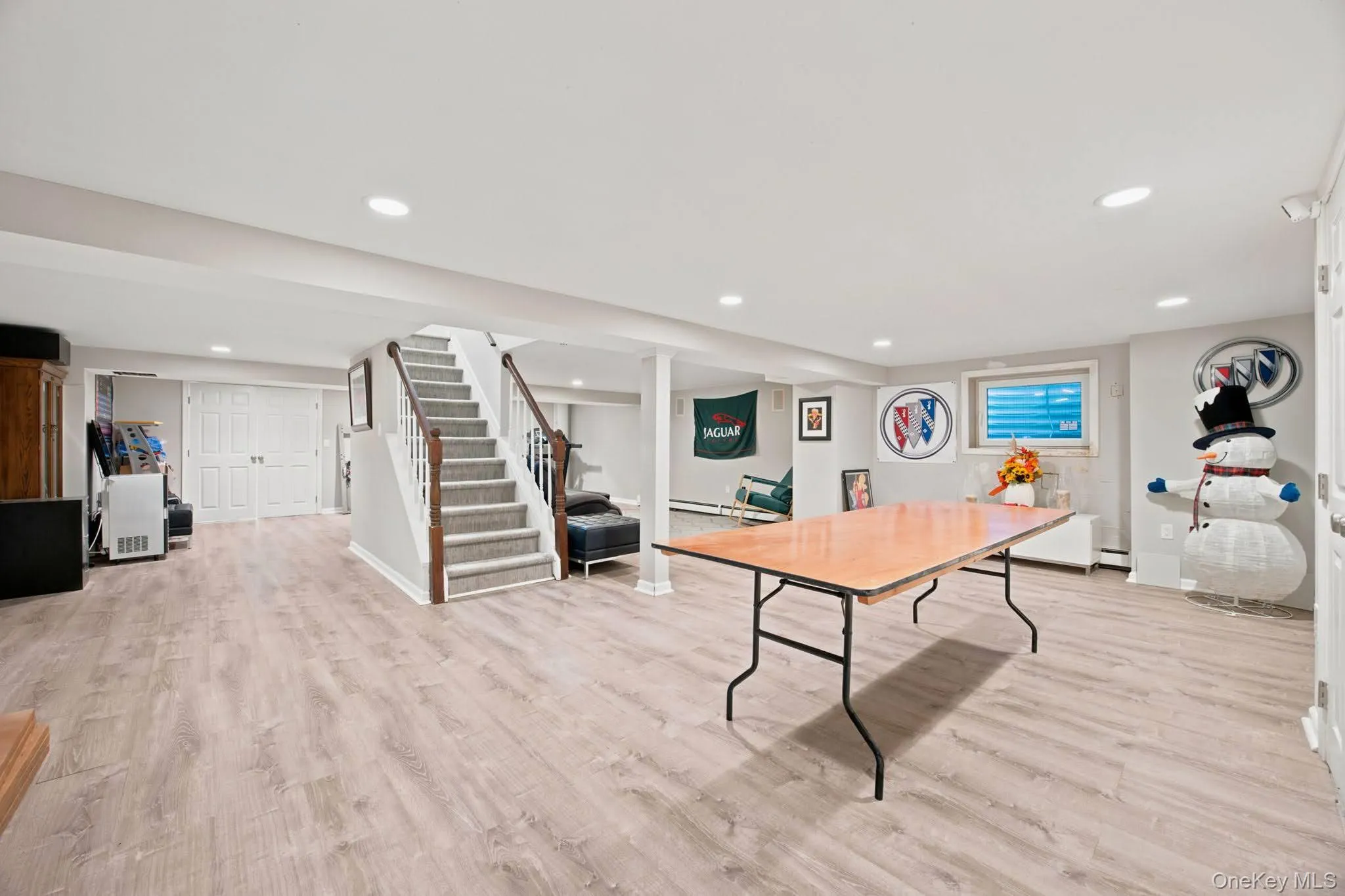 25 Artisan Avenue, Huntington, NY, 5 Bedrooms Bedrooms, 9 Rooms Rooms,3 BathroomsBathrooms,Residential,For Rent,Artisan,0,1029987 25 Artisan Avenue, Huntington, NY, 5 Bedrooms Bedrooms, 9 Rooms Rooms,3 BathroomsBathrooms,Residential,For Rent,Artisan,0,1029987