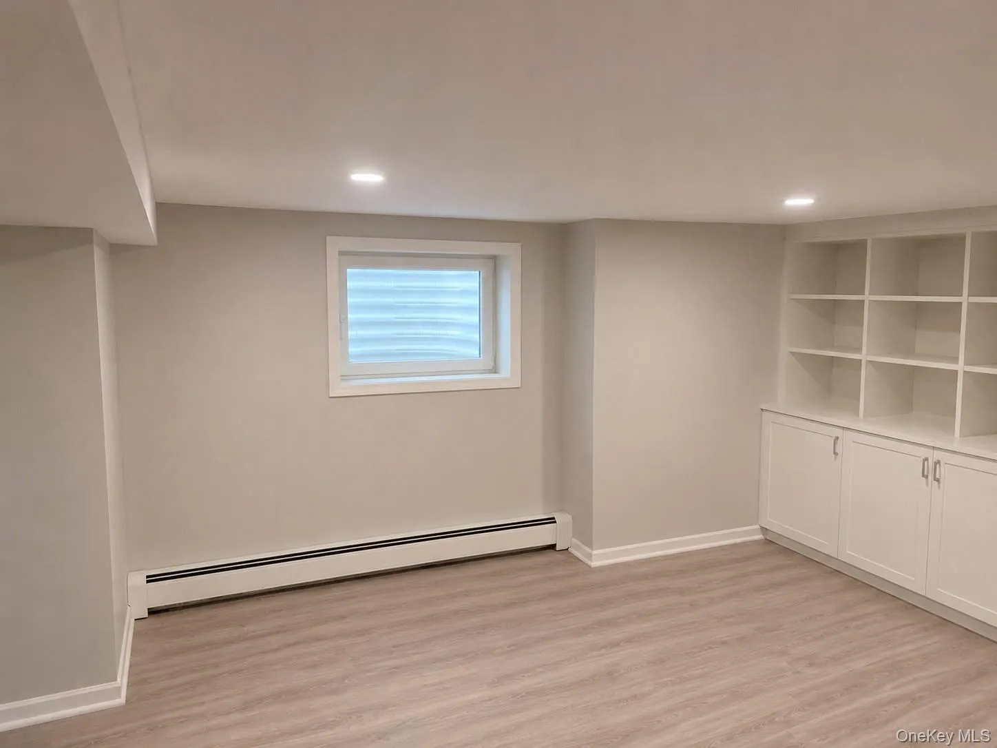 25 Artisan Avenue, Huntington, NY, 5 Bedrooms Bedrooms, 9 Rooms Rooms,3 BathroomsBathrooms,Residential,For Rent,Artisan,0,1029987 25 Artisan Avenue, Huntington, NY, 5 Bedrooms Bedrooms, 9 Rooms Rooms,3 BathroomsBathrooms,Residential,For Rent,Artisan,0,1029987