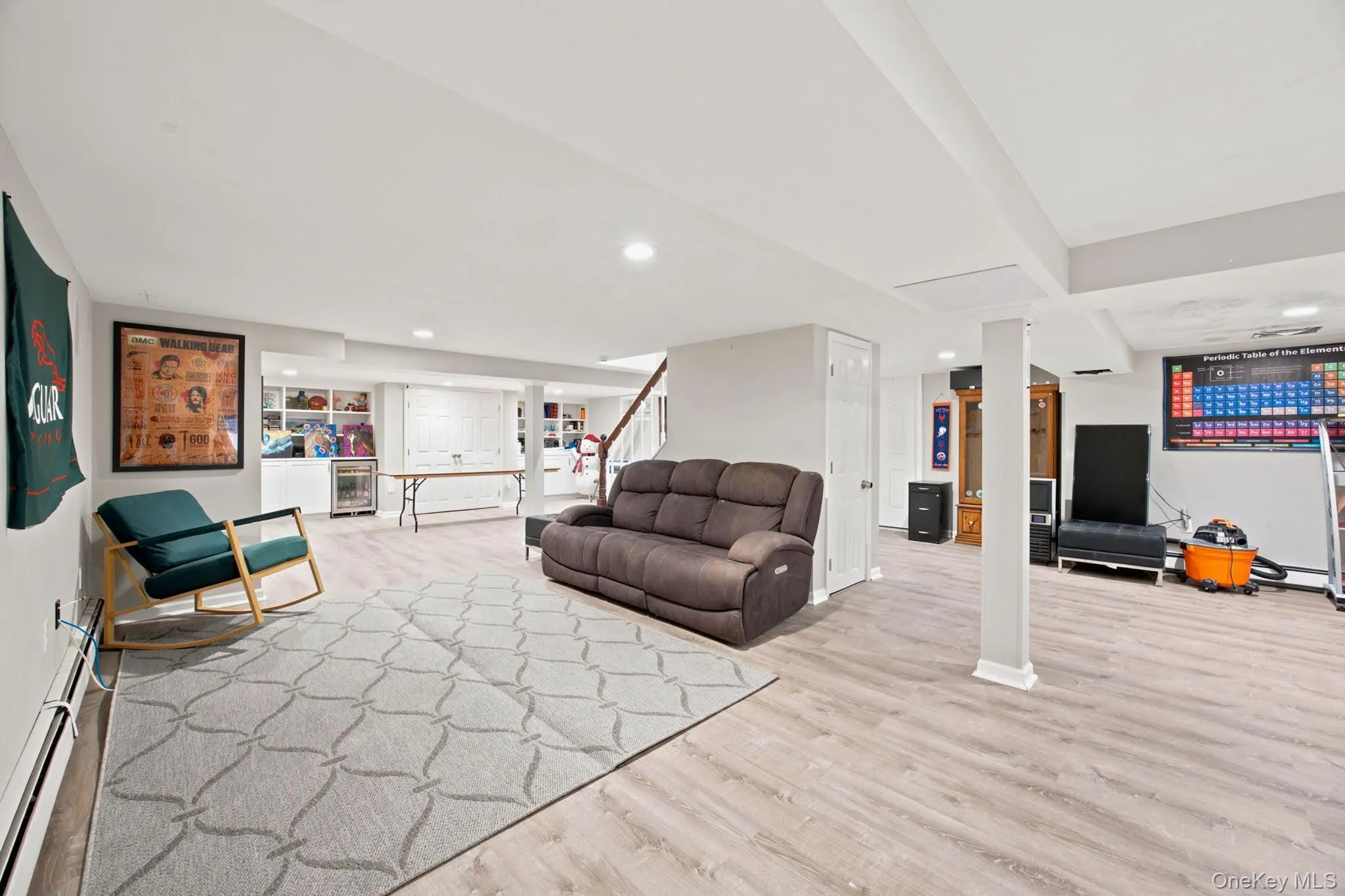 25 Artisan Avenue, Huntington, NY, 5 Bedrooms Bedrooms, 9 Rooms Rooms,3 BathroomsBathrooms,Residential,For Rent,Artisan,0,1029987 25 Artisan Avenue, Huntington, NY, 5 Bedrooms Bedrooms, 9 Rooms Rooms,3 BathroomsBathrooms,Residential,For Rent,Artisan,0,1029987