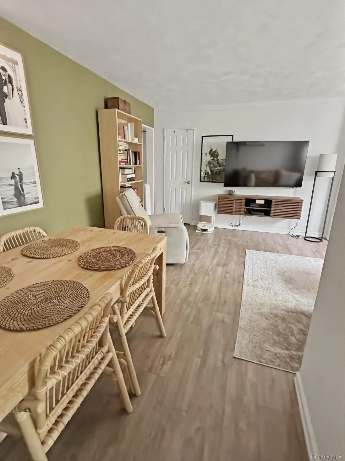 199-08 21st, New York, NY, 1 Bedroom Bedrooms, 4 Rooms Rooms,1 BathroomBathrooms,Residential,For Rent,21st,0,1029990 199-08 21st, New York, NY, 1 Bedroom Bedrooms, 4 Rooms Rooms,1 BathroomBathrooms,Residential,For Rent,21st,0,1029990