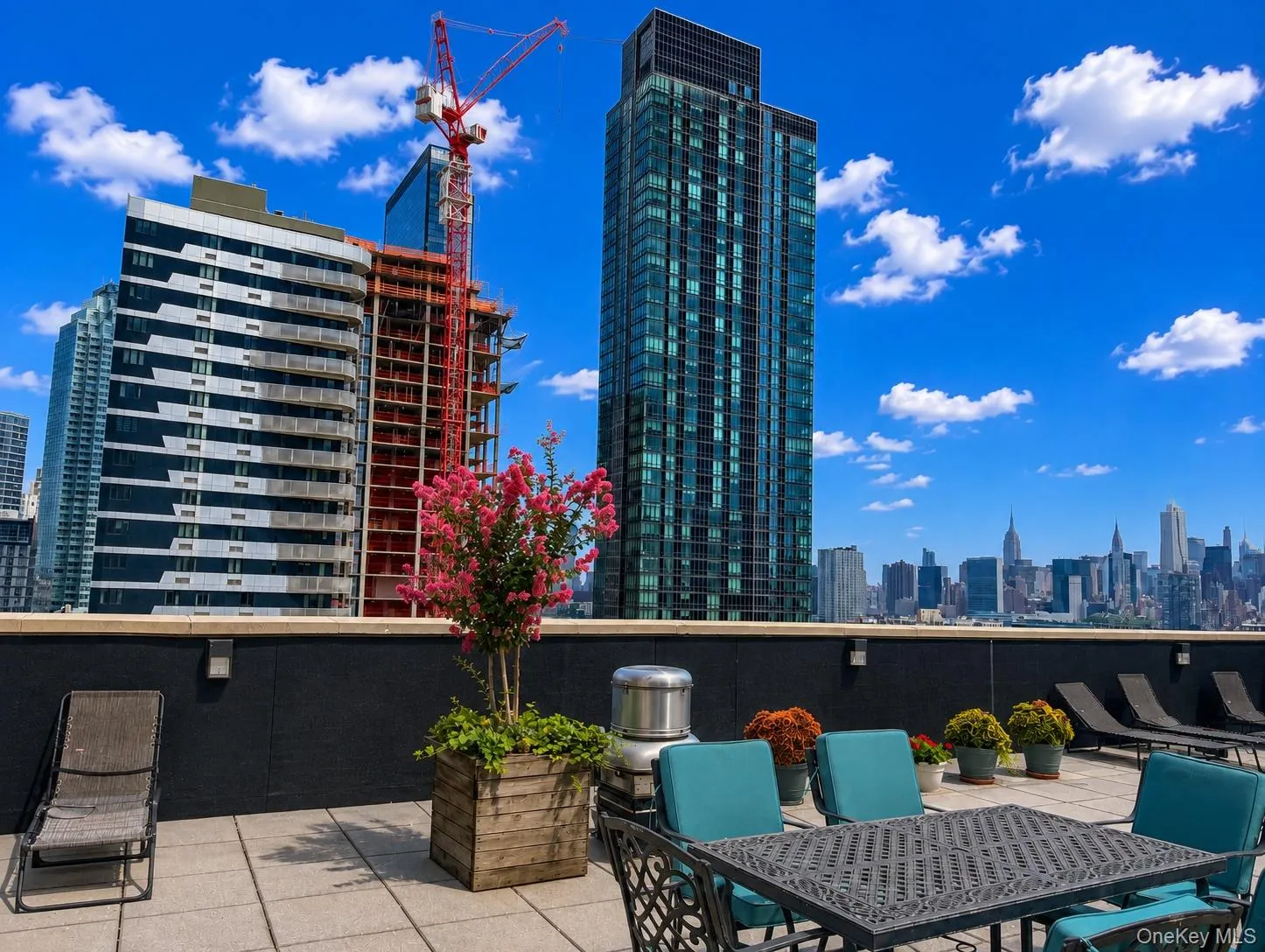 2415 Queens Plaza, New York, NY, 1 Bedroom Bedrooms, 4 Rooms Rooms,1 BathroomBathrooms,Residential,For Rent,Queens,0,1029994 2415 Queens Plaza, New York, NY, 1 Bedroom Bedrooms, 4 Rooms Rooms,1 BathroomBathrooms,Residential,For Rent,Queens,0,1029994