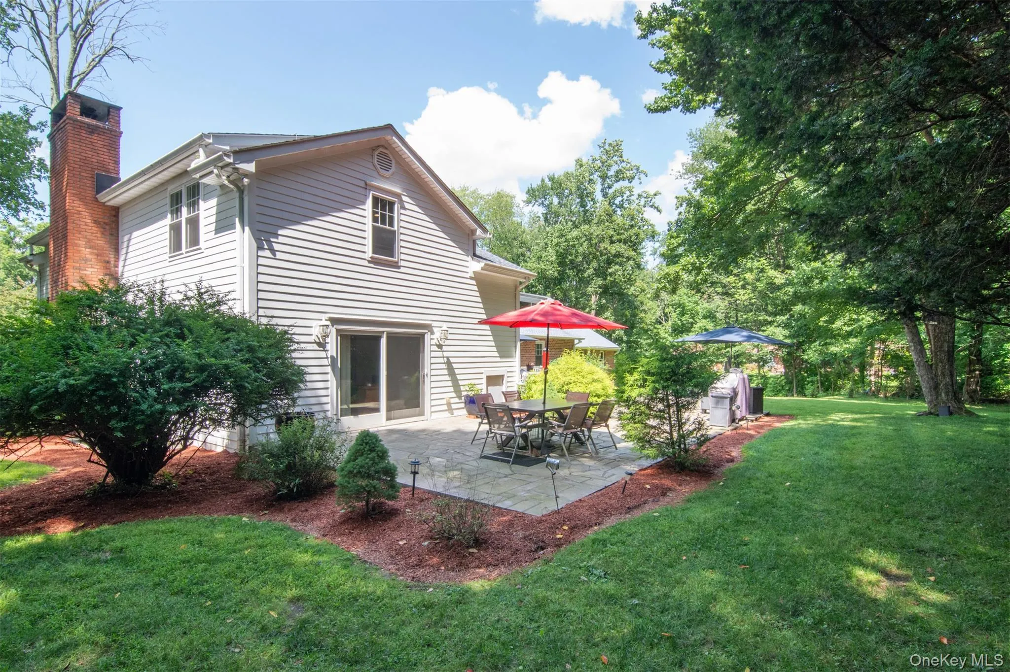 23 Barnaby Lane, Greenburgh, NY, 4 Bedrooms Bedrooms, 11 Rooms Rooms,5 BathroomsBathrooms,Residential,For Rent,Barnaby,0,1029995 23 Barnaby Lane, Greenburgh, NY, 4 Bedrooms Bedrooms, 11 Rooms Rooms,5 BathroomsBathrooms,Residential,For Rent,Barnaby,0,1029995