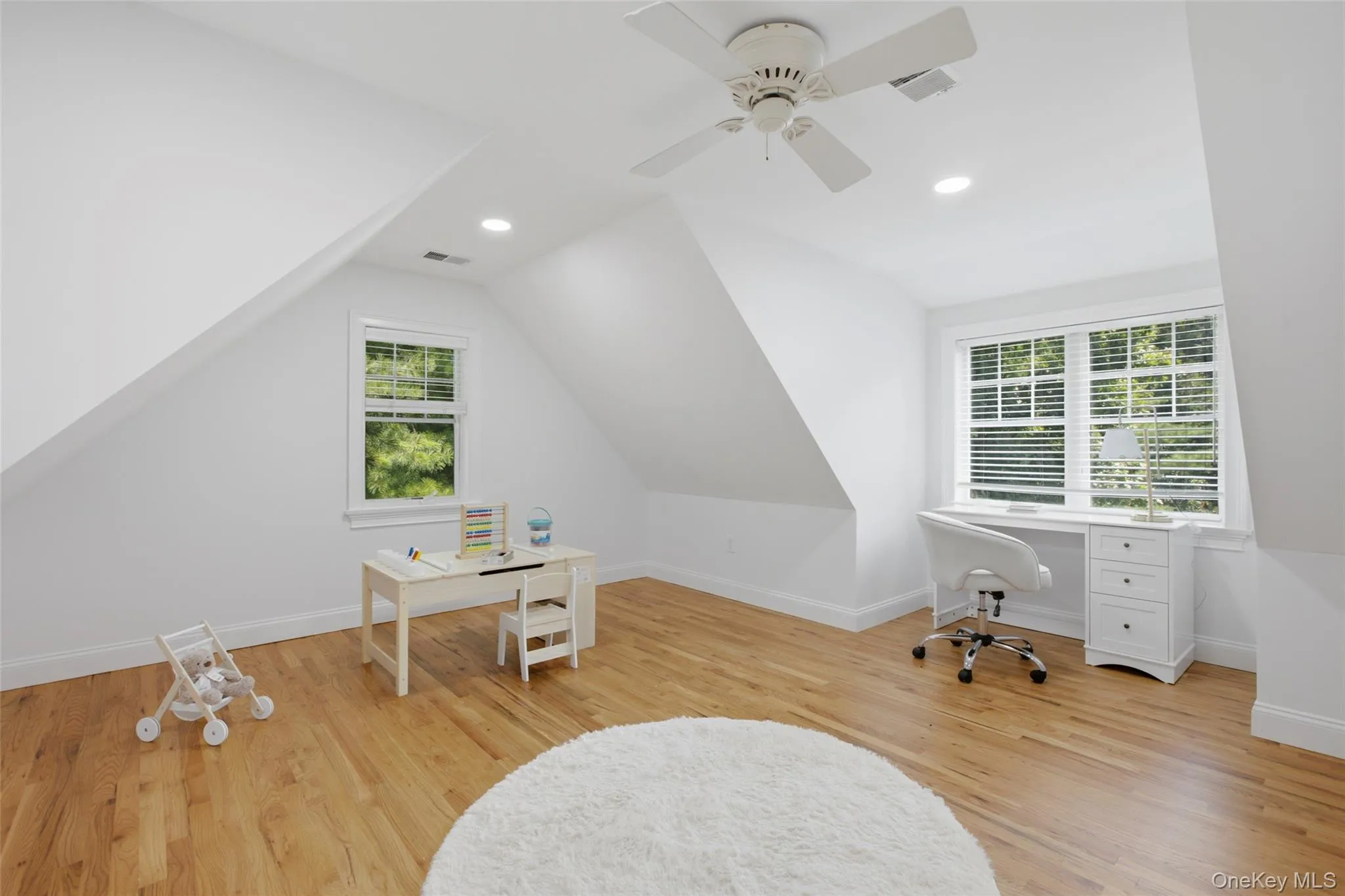 17 Nadworny Lane, Brookhaven, NY, 4 Bedrooms Bedrooms, 8 Rooms Rooms,3 BathroomsBathrooms,Residential,For Rent,Nadworny,0,1029997 17 Nadworny Lane, Brookhaven, NY, 4 Bedrooms Bedrooms, 8 Rooms Rooms,3 BathroomsBathrooms,Residential,For Rent,Nadworny,0,1029997