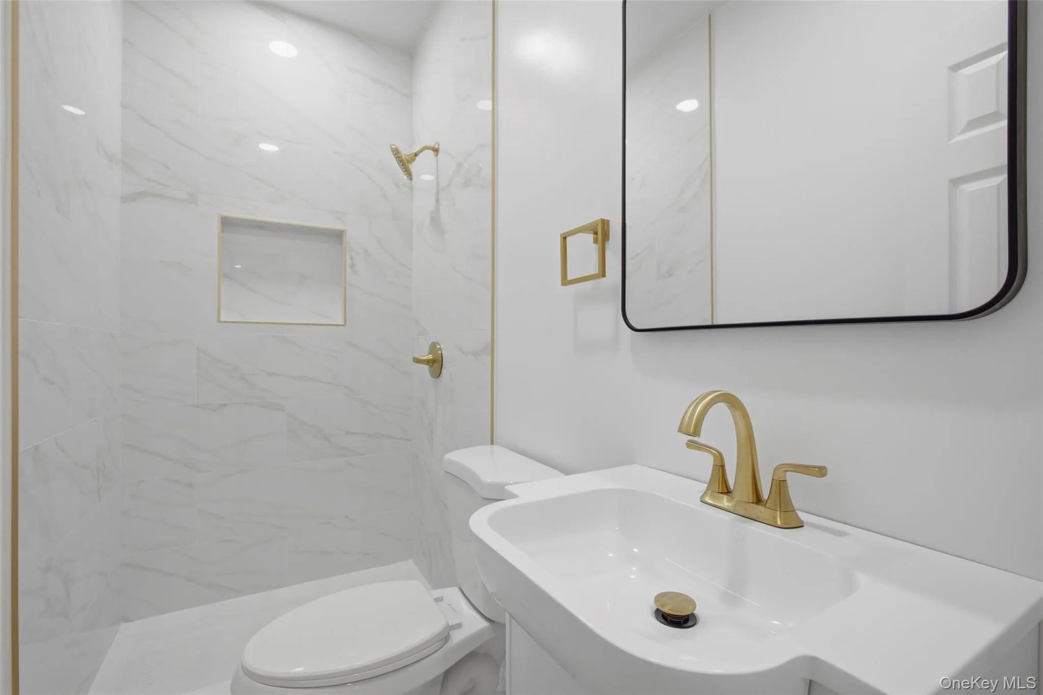 17 Nadworny Lane, Brookhaven, NY, 4 Bedrooms Bedrooms, 8 Rooms Rooms,3 BathroomsBathrooms,Residential,For Rent,Nadworny,0,1029997 17 Nadworny Lane, Brookhaven, NY, 4 Bedrooms Bedrooms, 8 Rooms Rooms,3 BathroomsBathrooms,Residential,For Rent,Nadworny,0,1029997