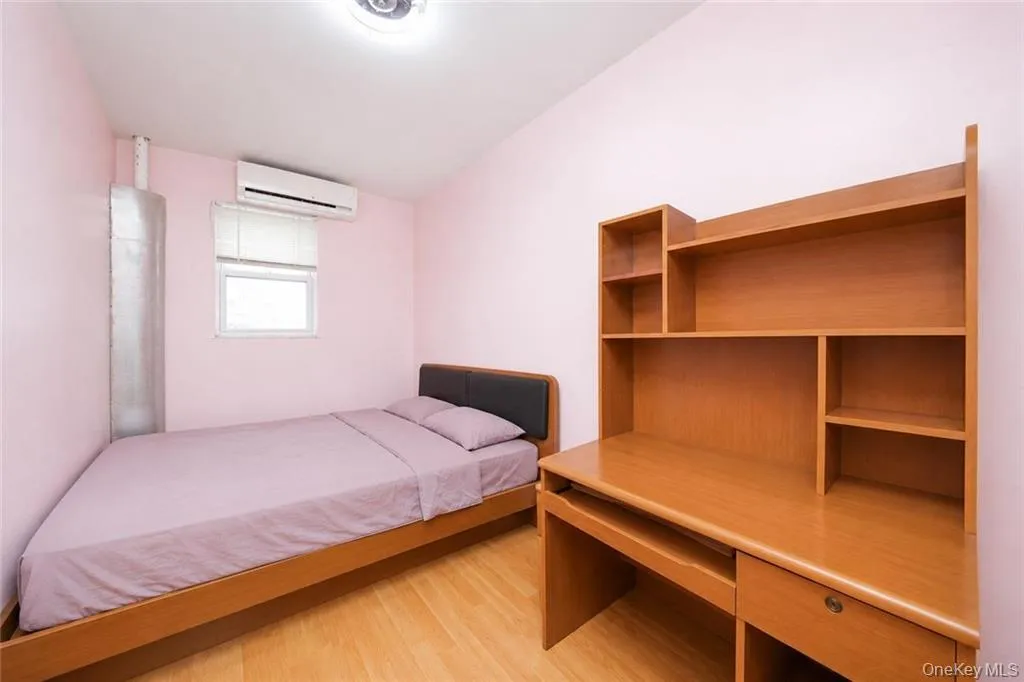 2007 28th Street, New York, NY, 5 Bedrooms Bedrooms, 9 Rooms Rooms,2 BathroomsBathrooms,Residential,For Rent,28th,0,1030004 2007 28th Street, New York, NY, 5 Bedrooms Bedrooms, 9 Rooms Rooms,2 BathroomsBathrooms,Residential,For Rent,28th,0,1030004