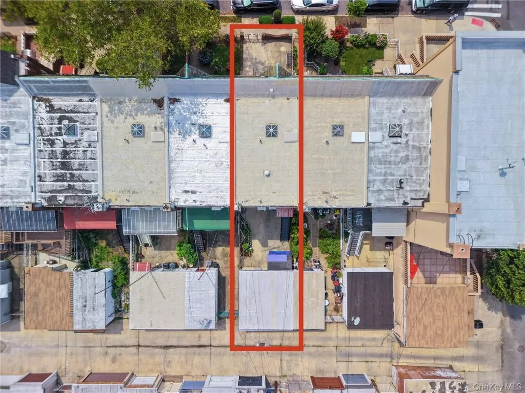 2007 28th Street, New York, NY, 5 Bedrooms Bedrooms, 9 Rooms Rooms,2 BathroomsBathrooms,Residential,For Rent,28th,0,1030004 2007 28th Street, New York, NY, 5 Bedrooms Bedrooms, 9 Rooms Rooms,2 BathroomsBathrooms,Residential,For Rent,28th,0,1030004