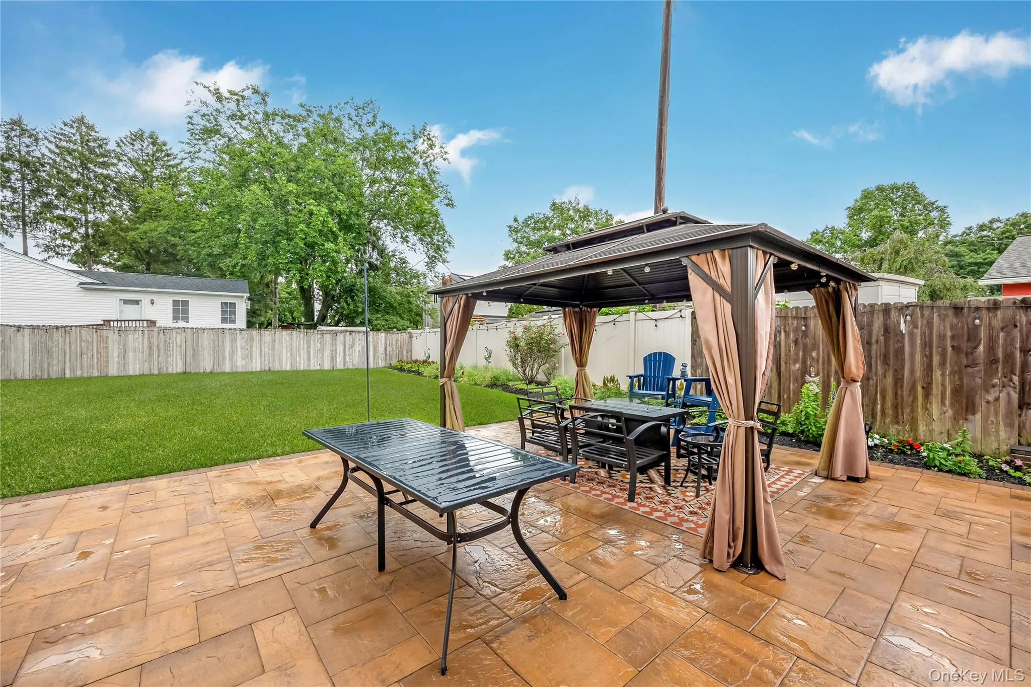 208 Ford Street, Islip, NY, 4 Bedrooms Bedrooms, 7 Rooms Rooms,2 BathroomsBathrooms,Residential,For Rent,Ford,0,1030005 208 Ford Street, Islip, NY, 4 Bedrooms Bedrooms, 7 Rooms Rooms,2 BathroomsBathrooms,Residential,For Rent,Ford,0,1030005