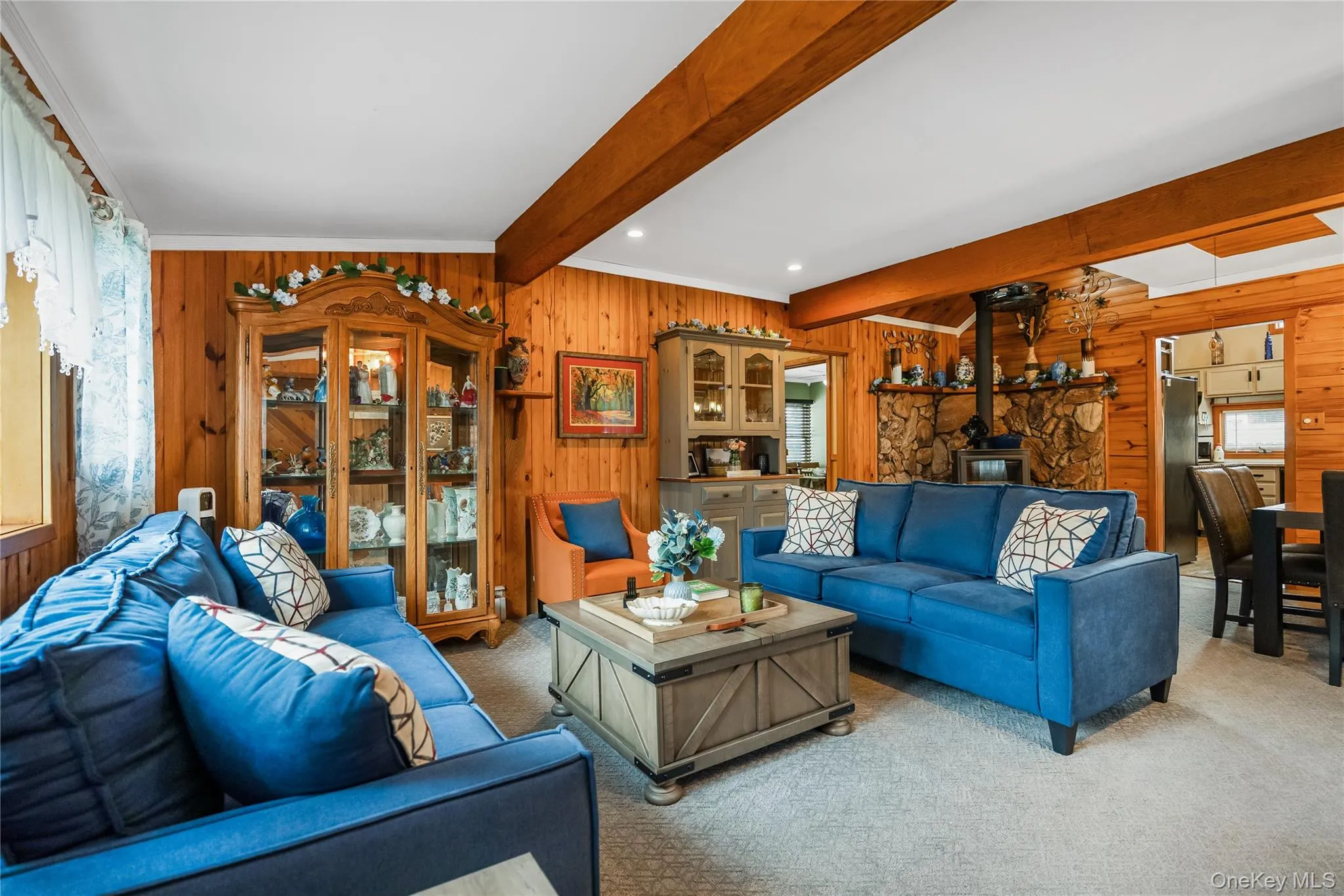 208 Ford Street, Islip, NY, 4 Bedrooms Bedrooms, 7 Rooms Rooms,2 BathroomsBathrooms,Residential,For Rent,Ford,0,1030005 208 Ford Street, Islip, NY, 4 Bedrooms Bedrooms, 7 Rooms Rooms,2 BathroomsBathrooms,Residential,For Rent,Ford,0,1030005