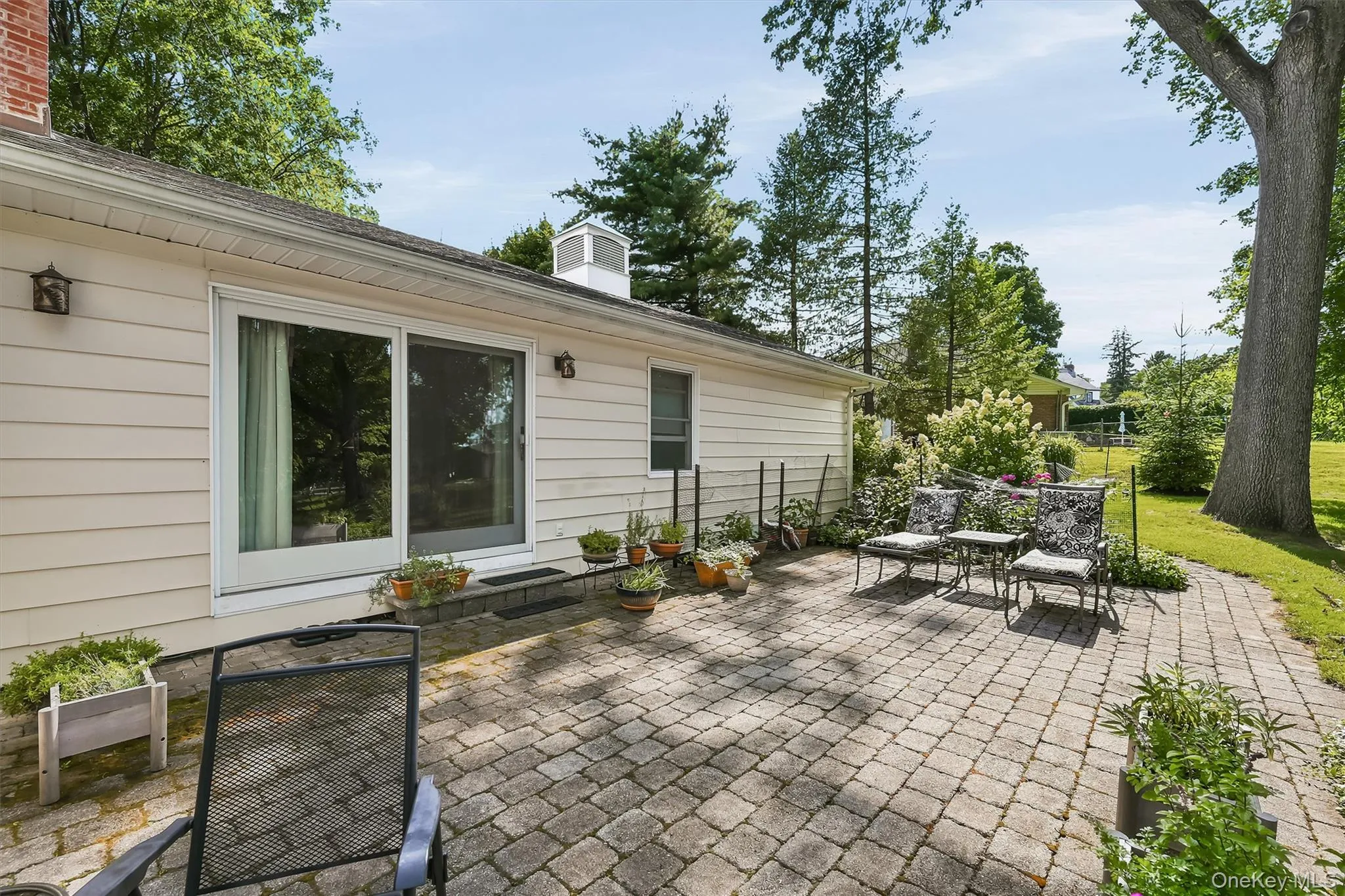 25 Meadow Avenue, Cornwall, NY, 3 Bedrooms Bedrooms, 7 Rooms Rooms,2 BathroomsBathrooms,Residential,For Rent,Meadow,0,1030010 25 Meadow Avenue, Cornwall, NY, 3 Bedrooms Bedrooms, 7 Rooms Rooms,2 BathroomsBathrooms,Residential,For Rent,Meadow,0,1030010