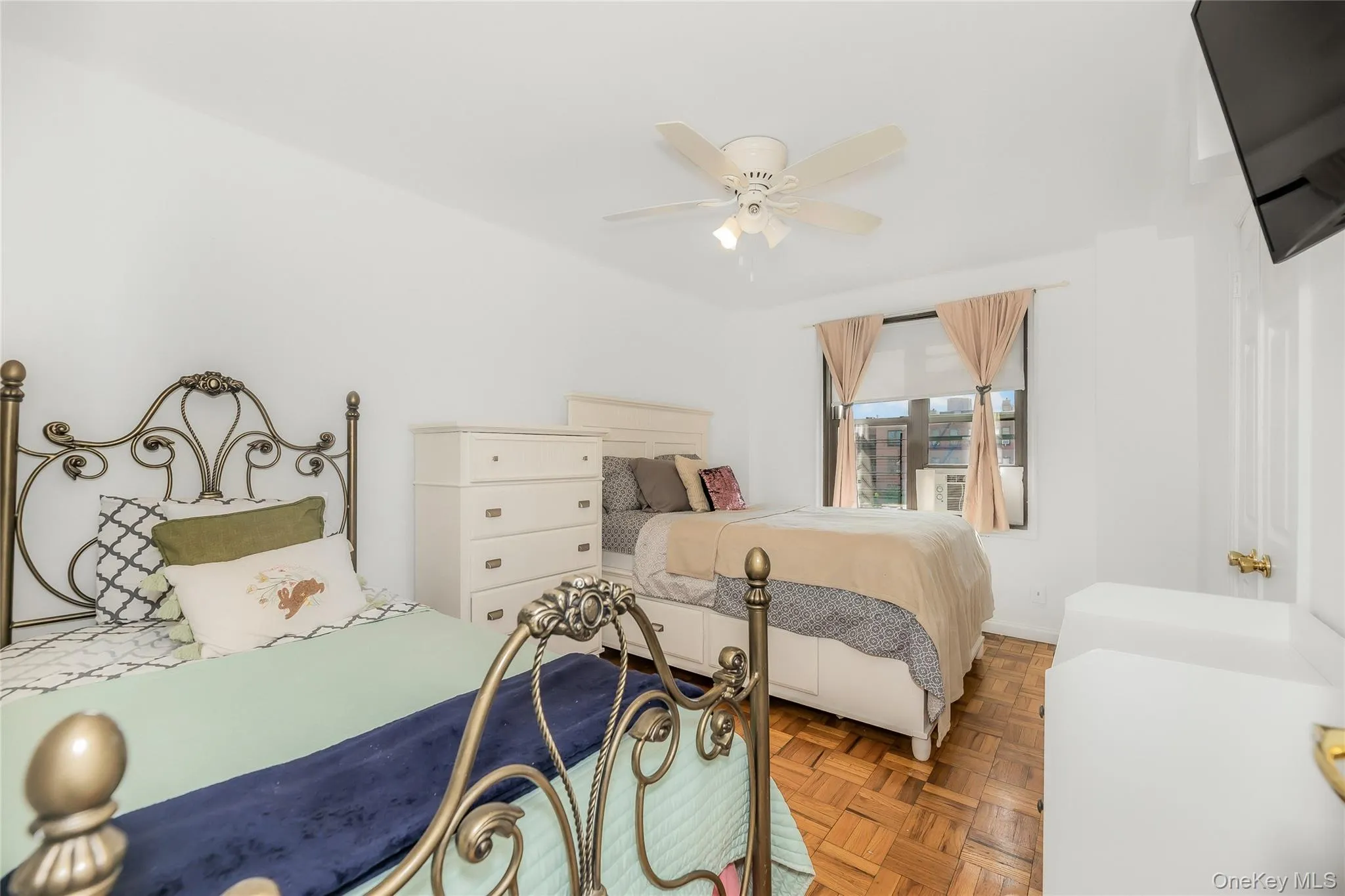 2835 Webb, New York, NY, 2 Bedrooms Bedrooms, 5 Rooms Rooms,2 BathroomsBathrooms,Residential,For Rent,Webb,0,1030011 2835 Webb, New York, NY, 2 Bedrooms Bedrooms, 5 Rooms Rooms,2 BathroomsBathrooms,Residential,For Rent,Webb,0,1030011